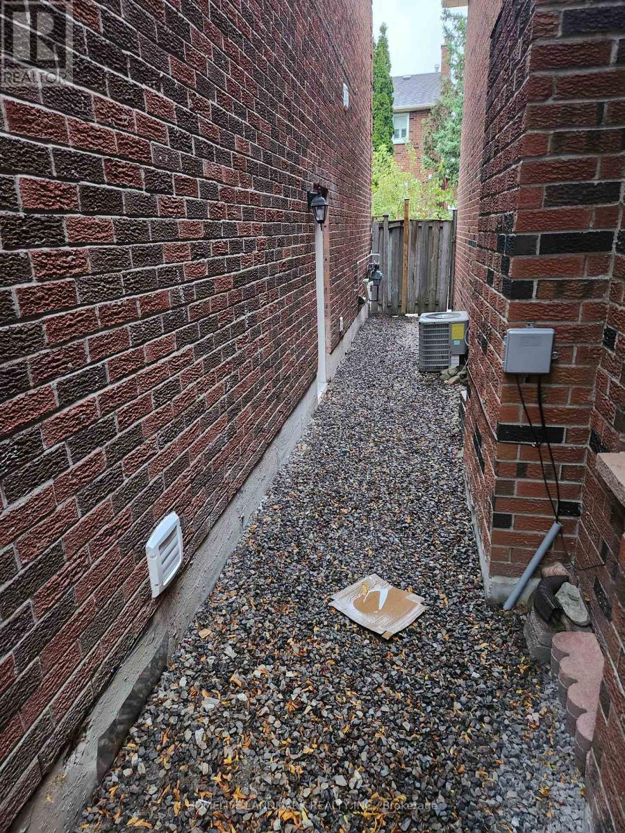 Basement - 6 Charcoal Drive, Toronto, Ontario  M1V 3C1 - Photo 14 - E12548224