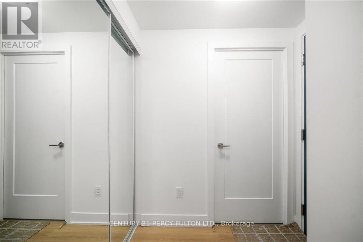 2413 - 2545 Simcoe Street N, Oshawa, Ontario  L1L 0W3 - Photo 2 - E12548230