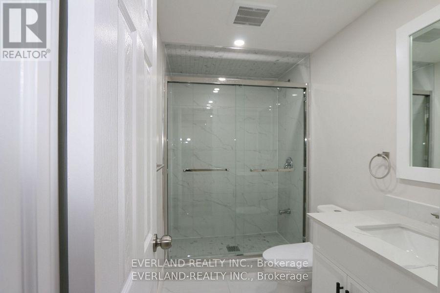 Basement - 38 Kimberly Court, Richmond Hill, Ontario  L4E 4C6 - Photo 23 - N12548140