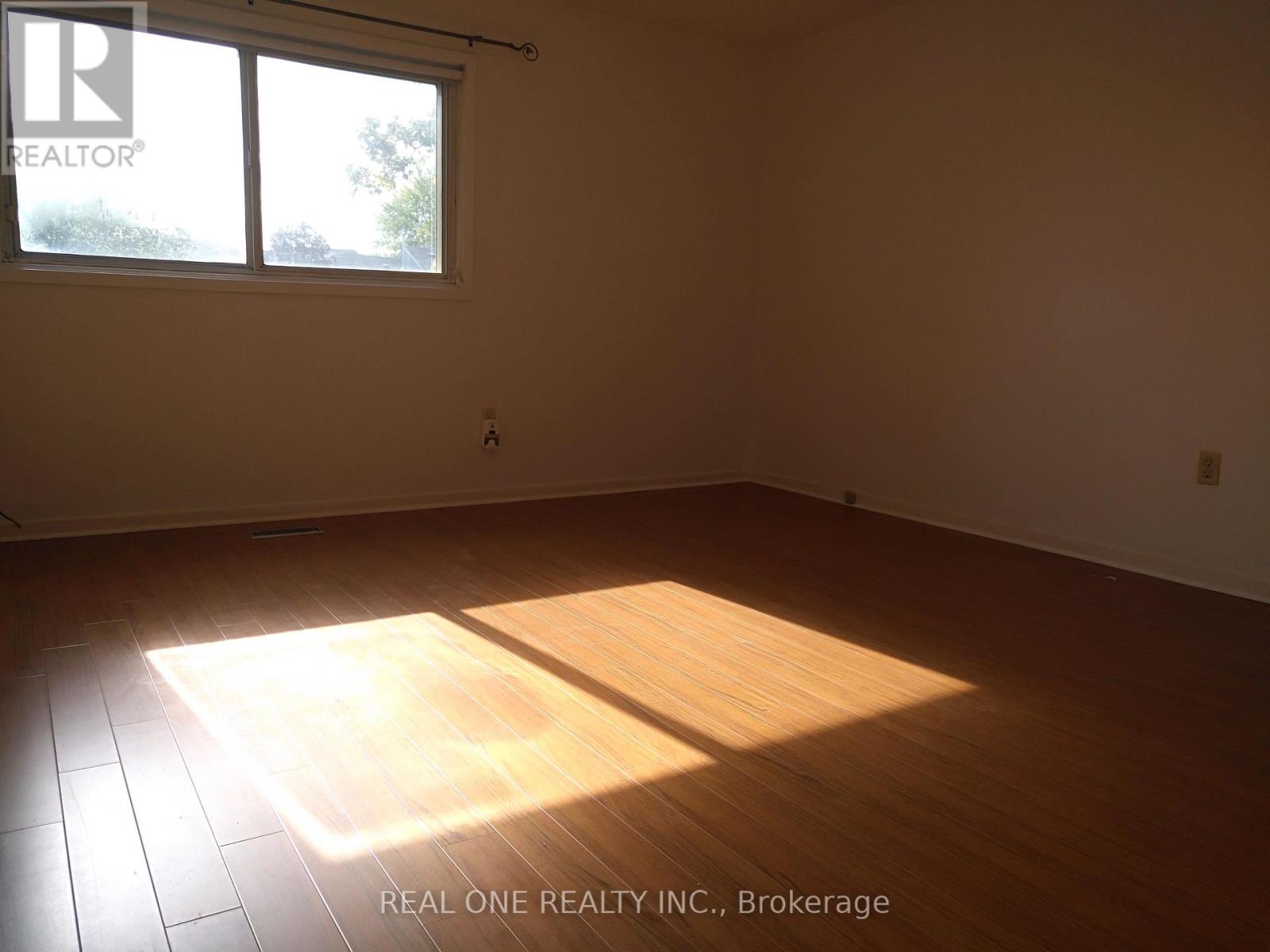 50 - 646 Village Parkway, Markham, Ontario  L3R 2S7 - Photo 11 - N12548214