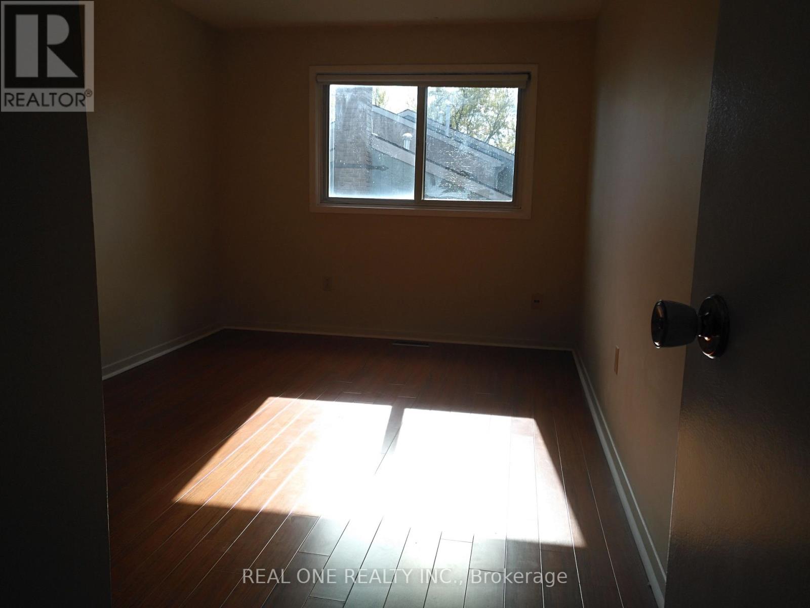 50 - 646 Village Parkway, Markham, Ontario  L3R 2S7 - Photo 13 - N12548214