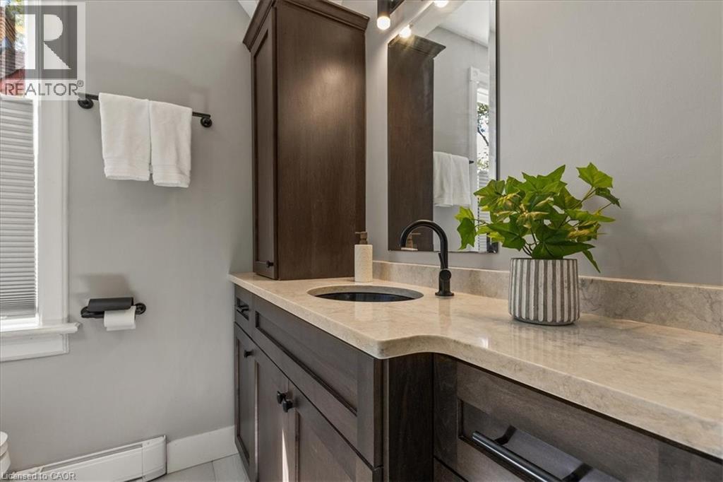 19 Richmond Avenue, Kitchener, Ontario  N2G 1Z1 - Photo 33 - 40767203