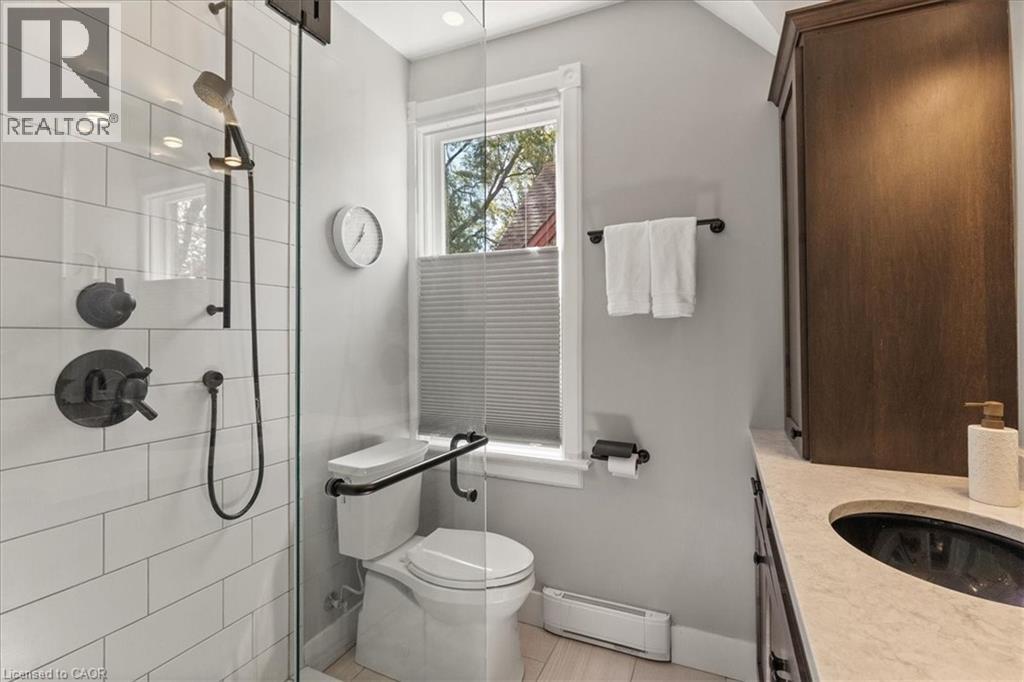 19 Richmond Avenue, Kitchener, Ontario  N2G 1Z1 - Photo 34 - 40767203