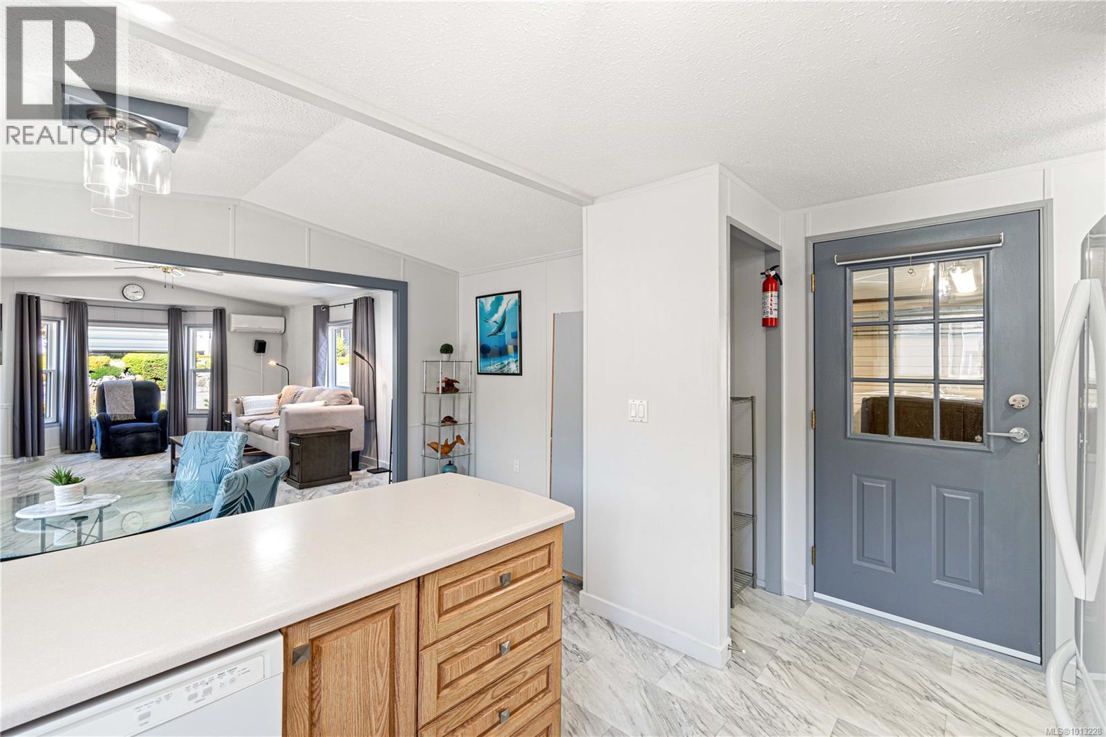 1097 Morrell Cir, Nanaimo, British Columbia  V9R 6K6 - Photo 9 - 1013228