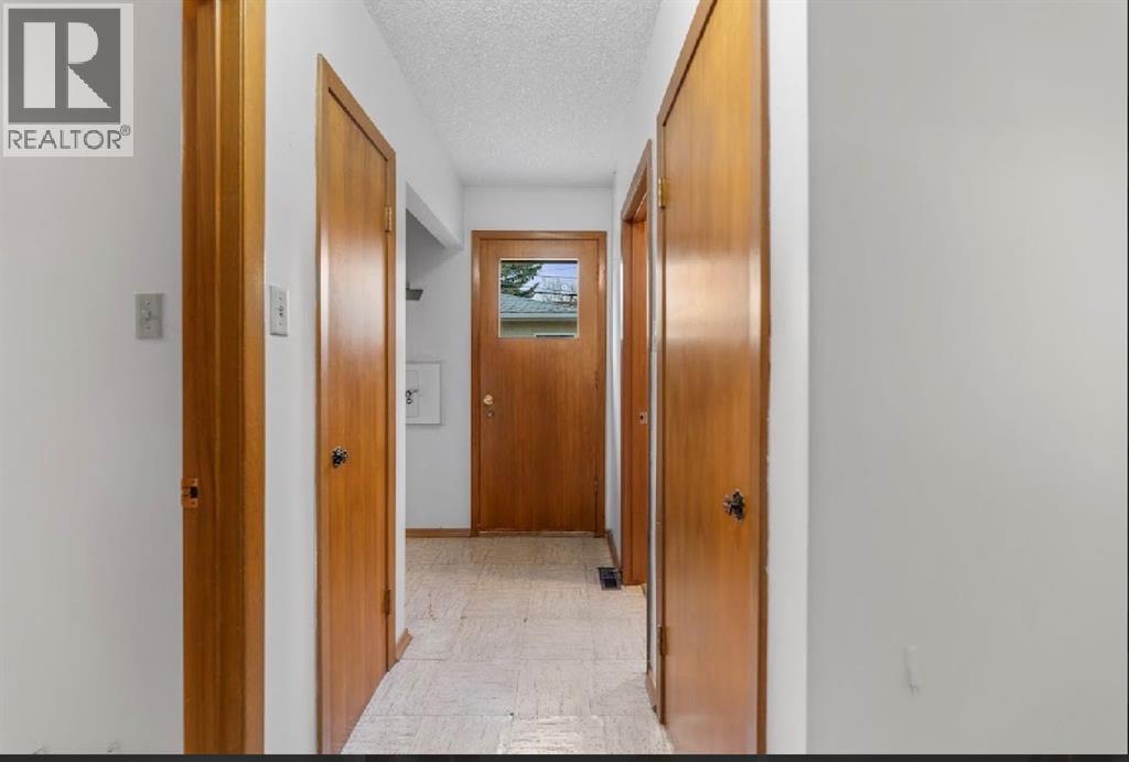 5339 Brisebois Drive Nw, Calgary, Alberta  T2L 2G9 - Photo 19 - A2268140