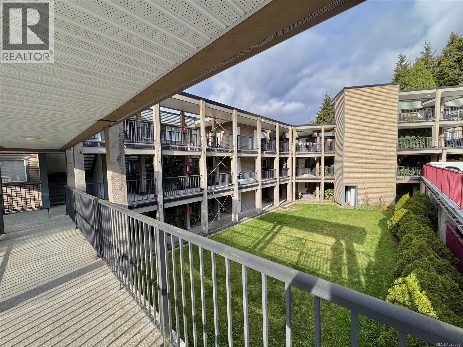 203 250 Hemlock St, Ucluelet, British Columbia V0R 3A0 - Photo 29 - 1020398