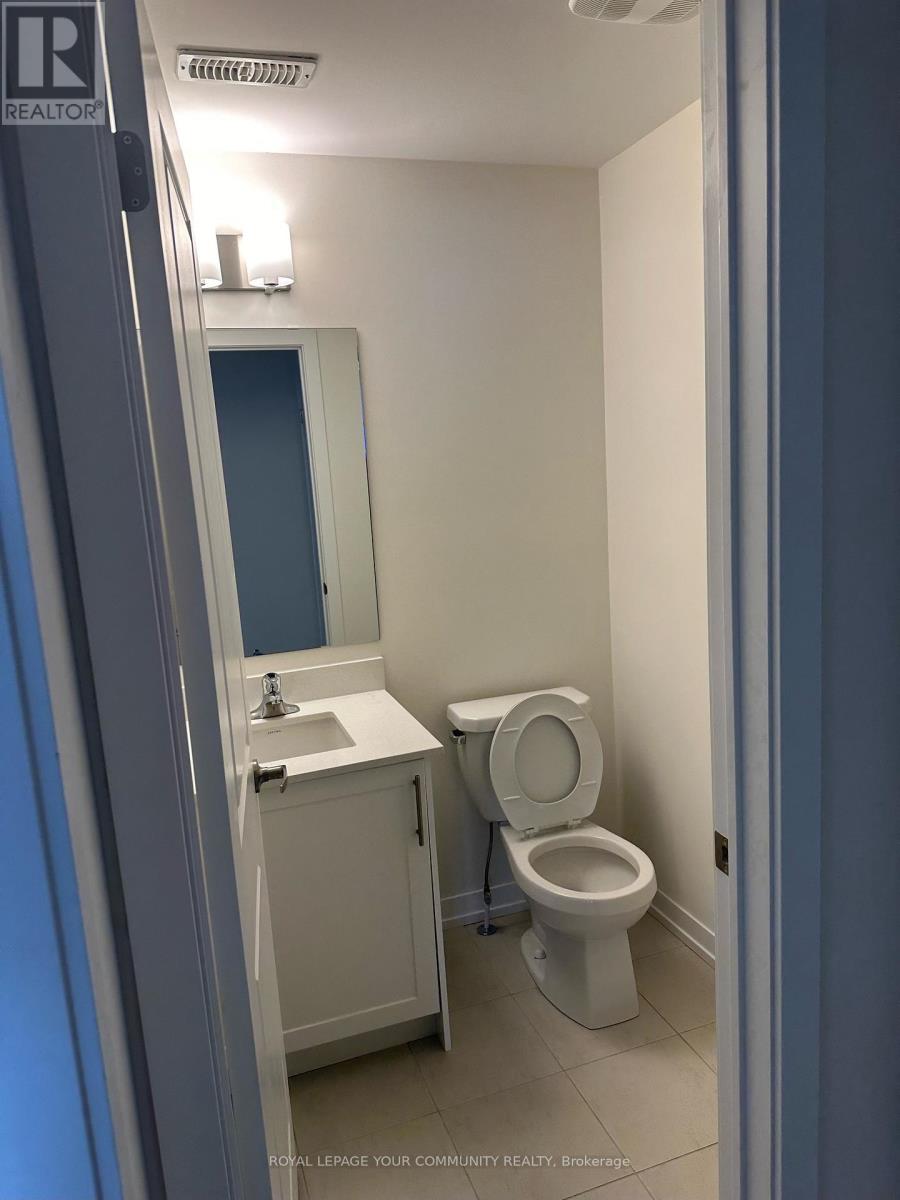 1551 Moonseed Place, Milton, Ontario  L9T 7E7 - Photo 8 - W12548148