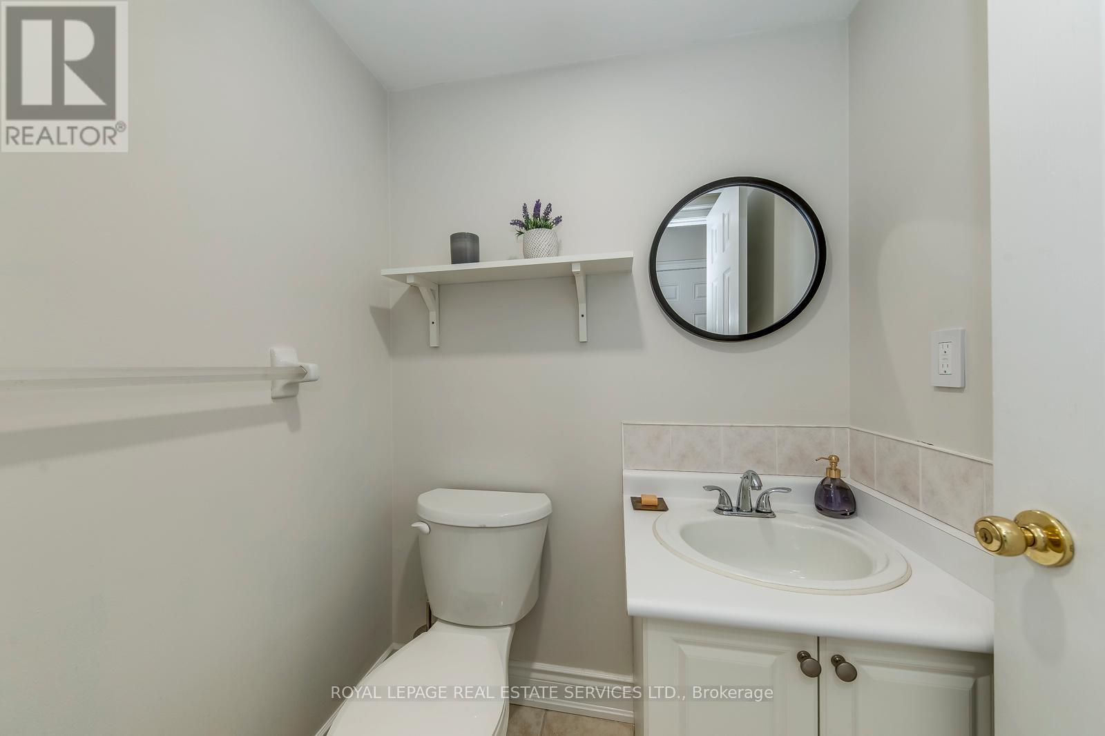 2264 Dale Ridge Drive, Oakville, Ontario  L6M 3L5 - Photo 11 - W12548154