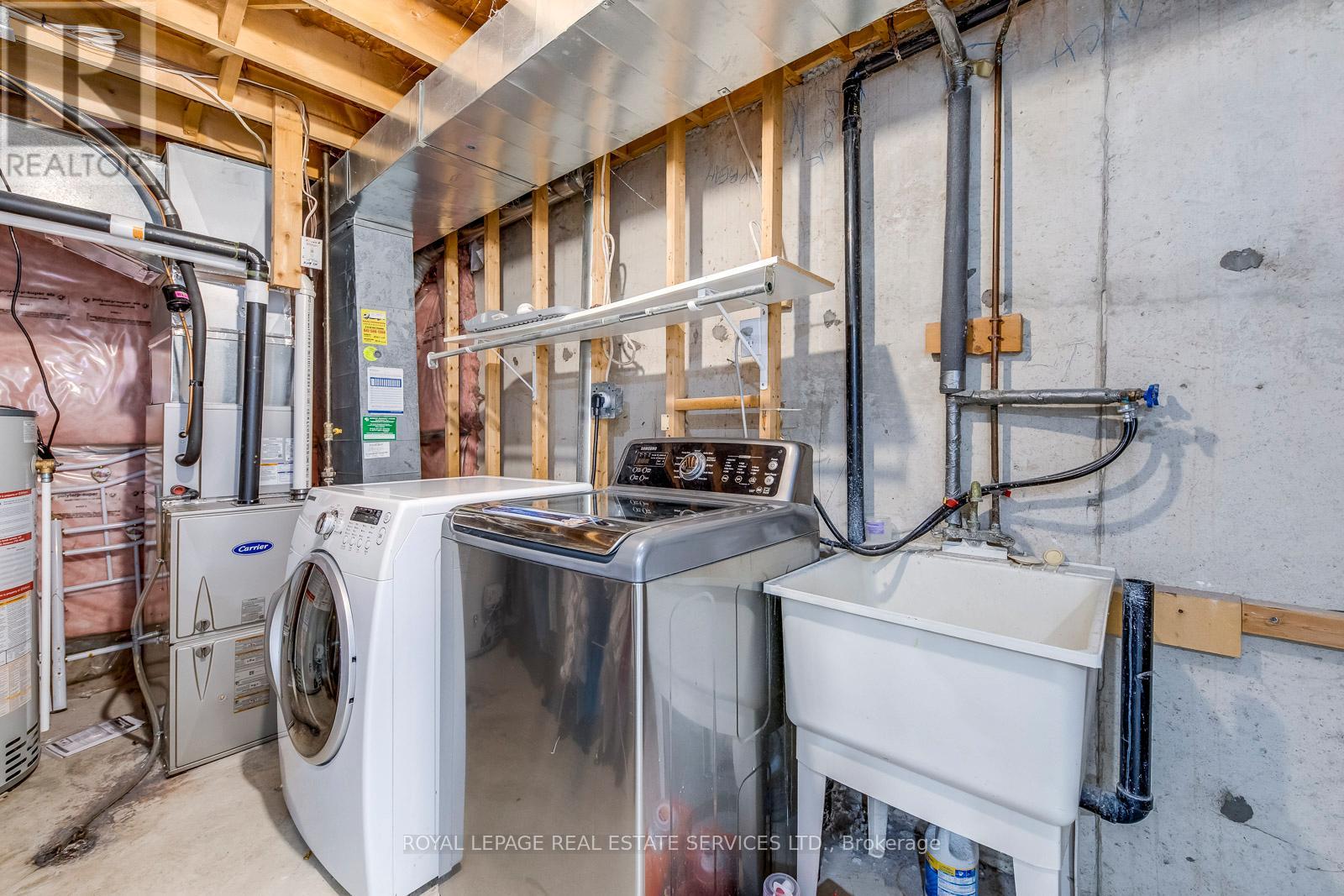 2264 Dale Ridge Drive, Oakville, Ontario  L6M 3L5 - Photo 24 - W12548154