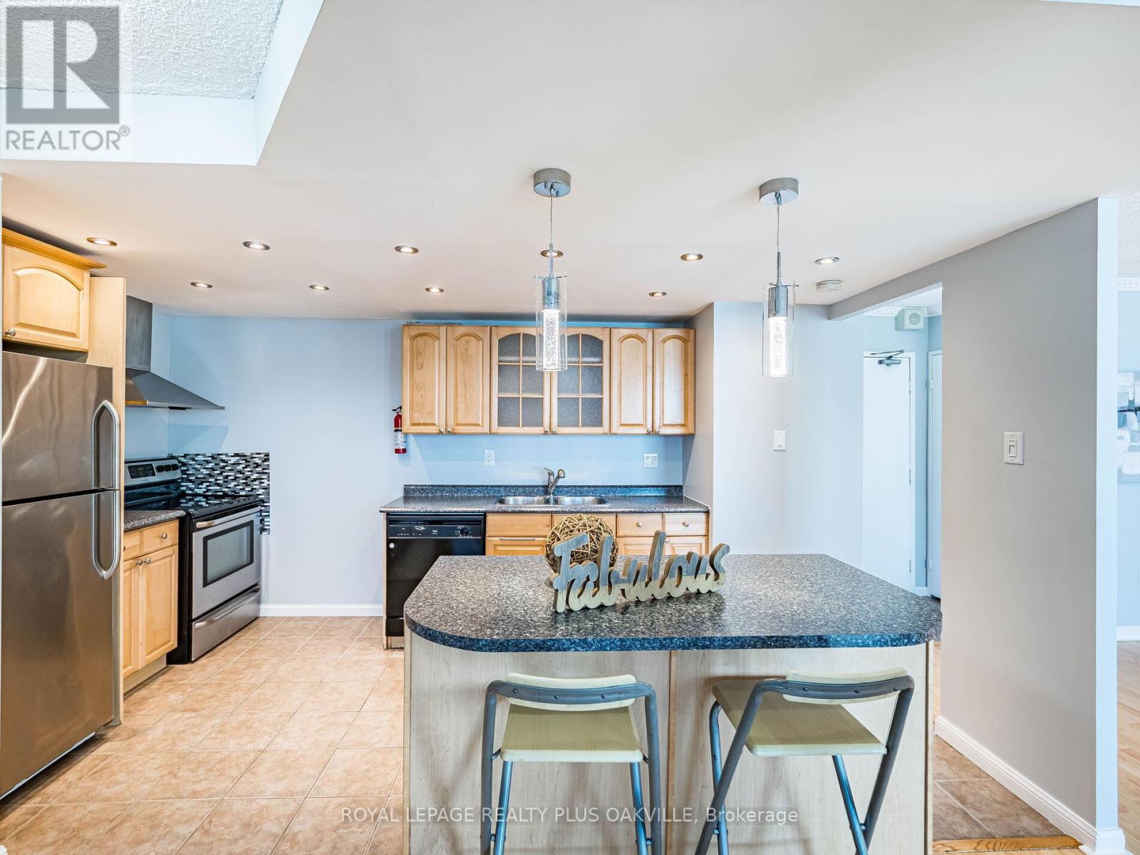 2006 - 3100 Kirwin Avenue, Mississauga, Ontario  L5A 3S6 - Photo 20 - W12548170