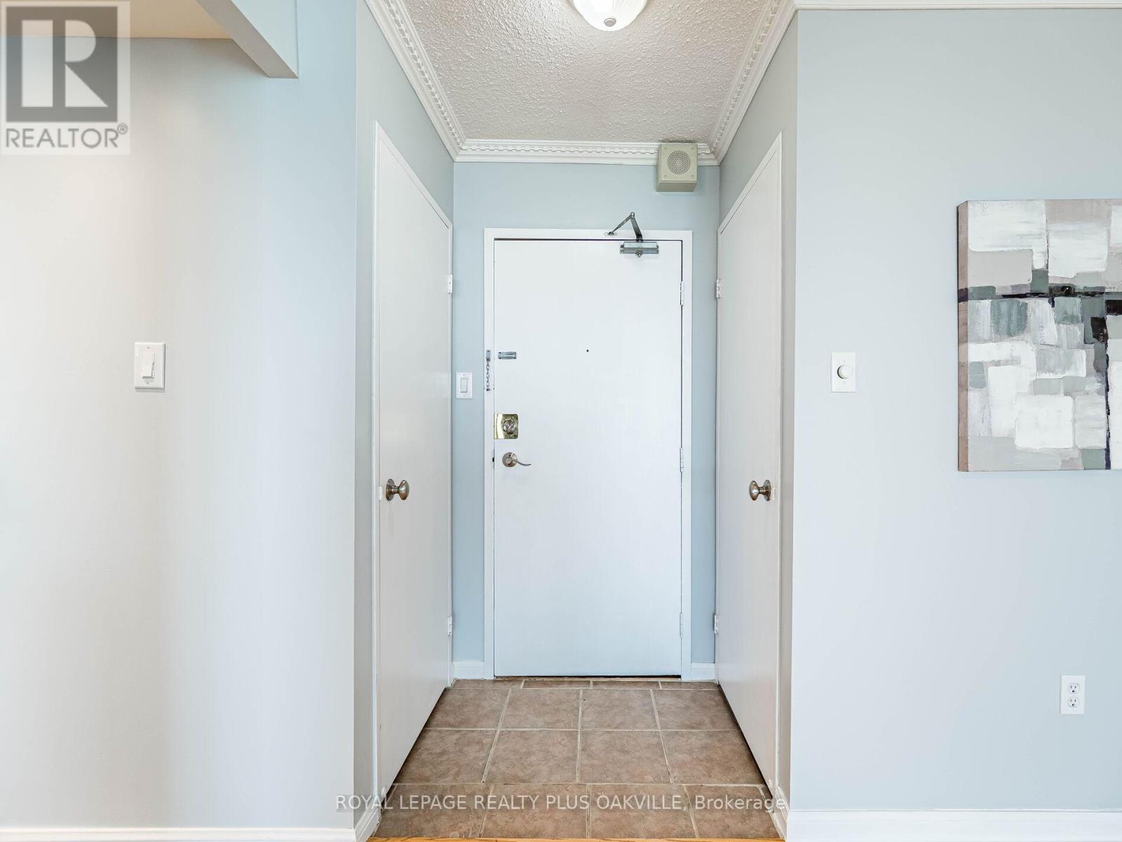 2006 - 3100 Kirwin Avenue, Mississauga, Ontario  L5A 3S6 - Photo 8 - W12548170