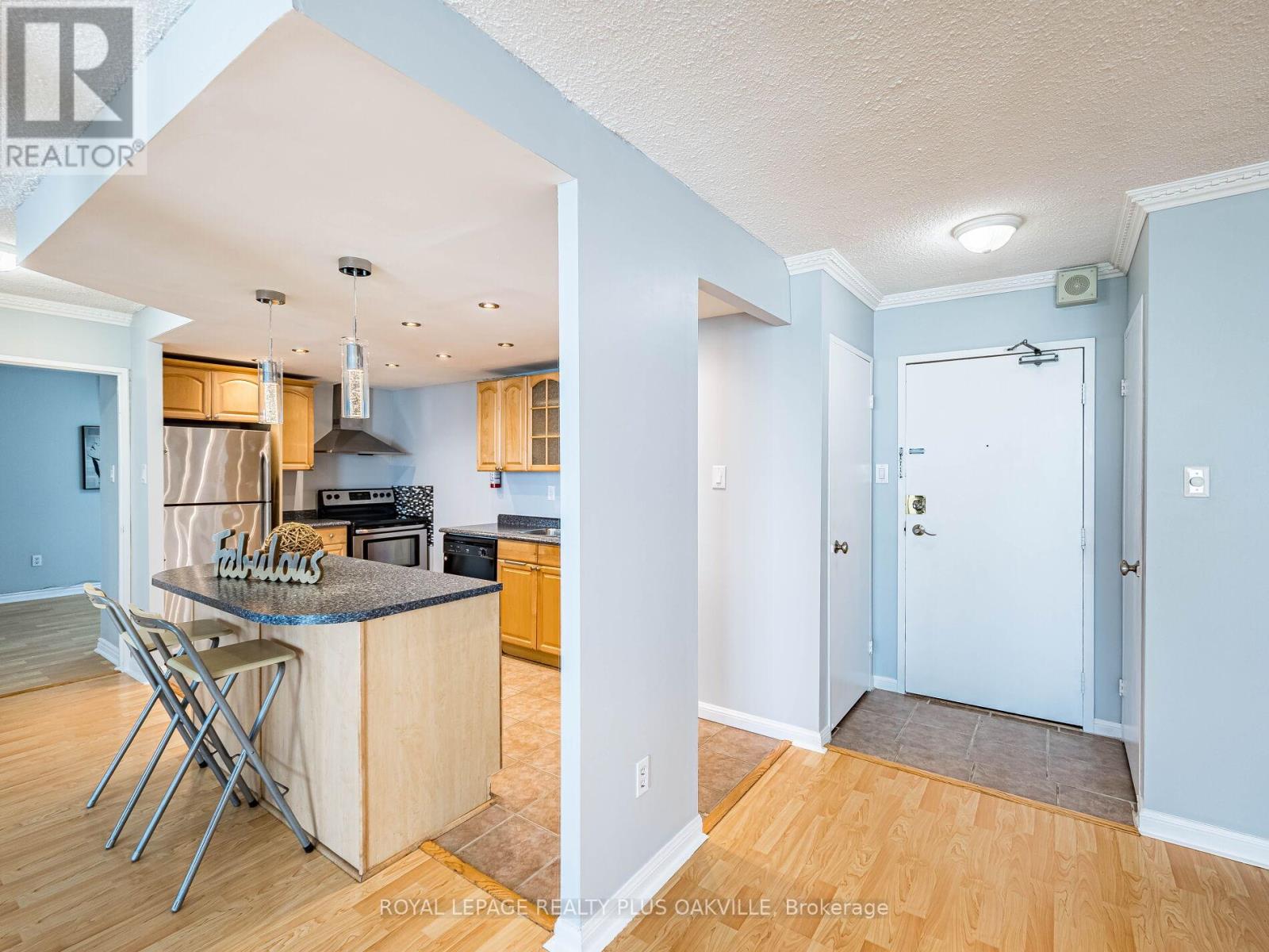 2006 - 3100 Kirwin Avenue, Mississauga, Ontario  L5A 3S6 - Photo 9 - W12548170