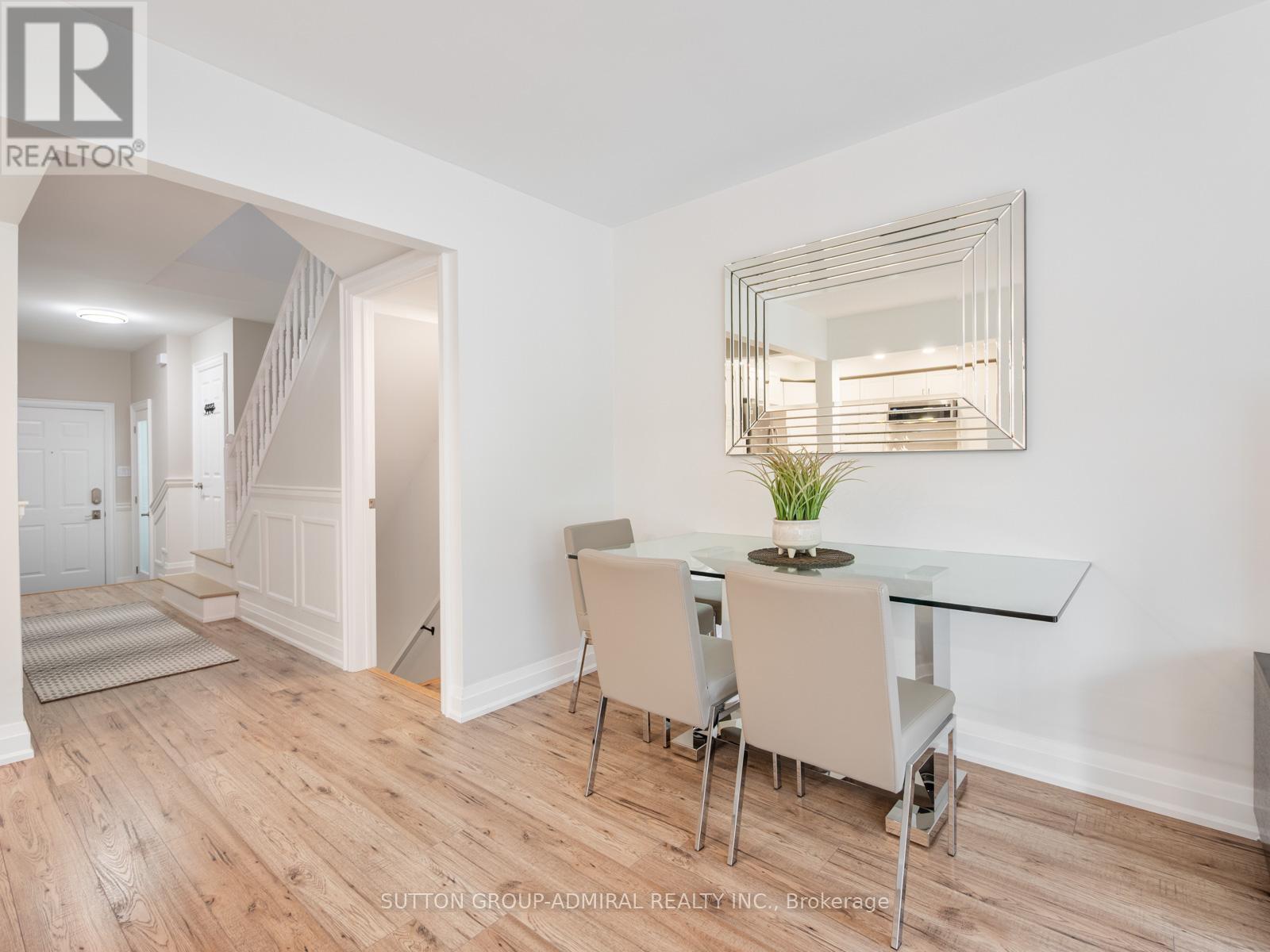 49 - 385 The East Mall, Toronto, Ontario  M9B 6J4 - Photo 12 - W12548172