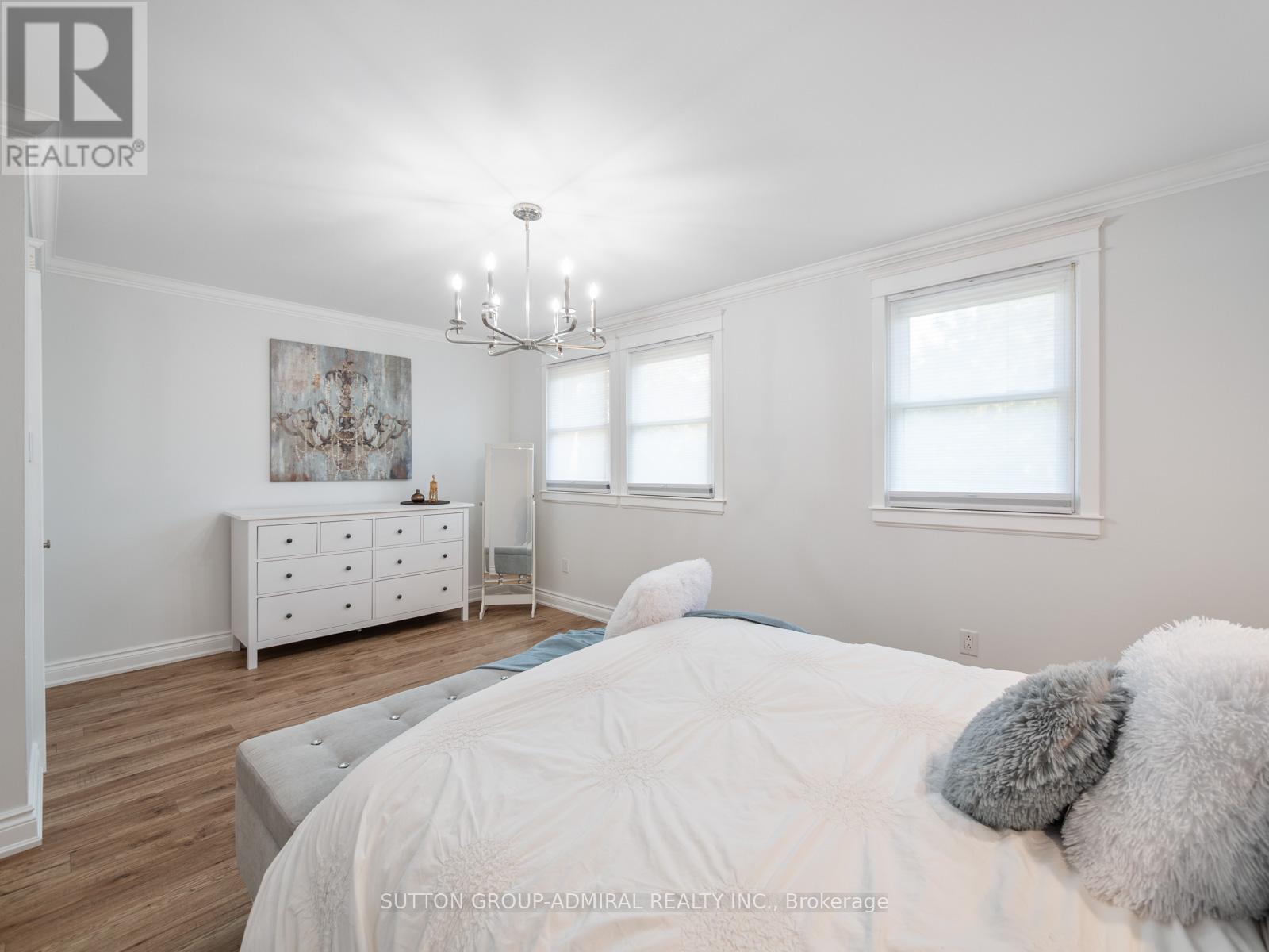 49 - 385 The East Mall, Toronto, Ontario  M9B 6J4 - Photo 17 - W12548172