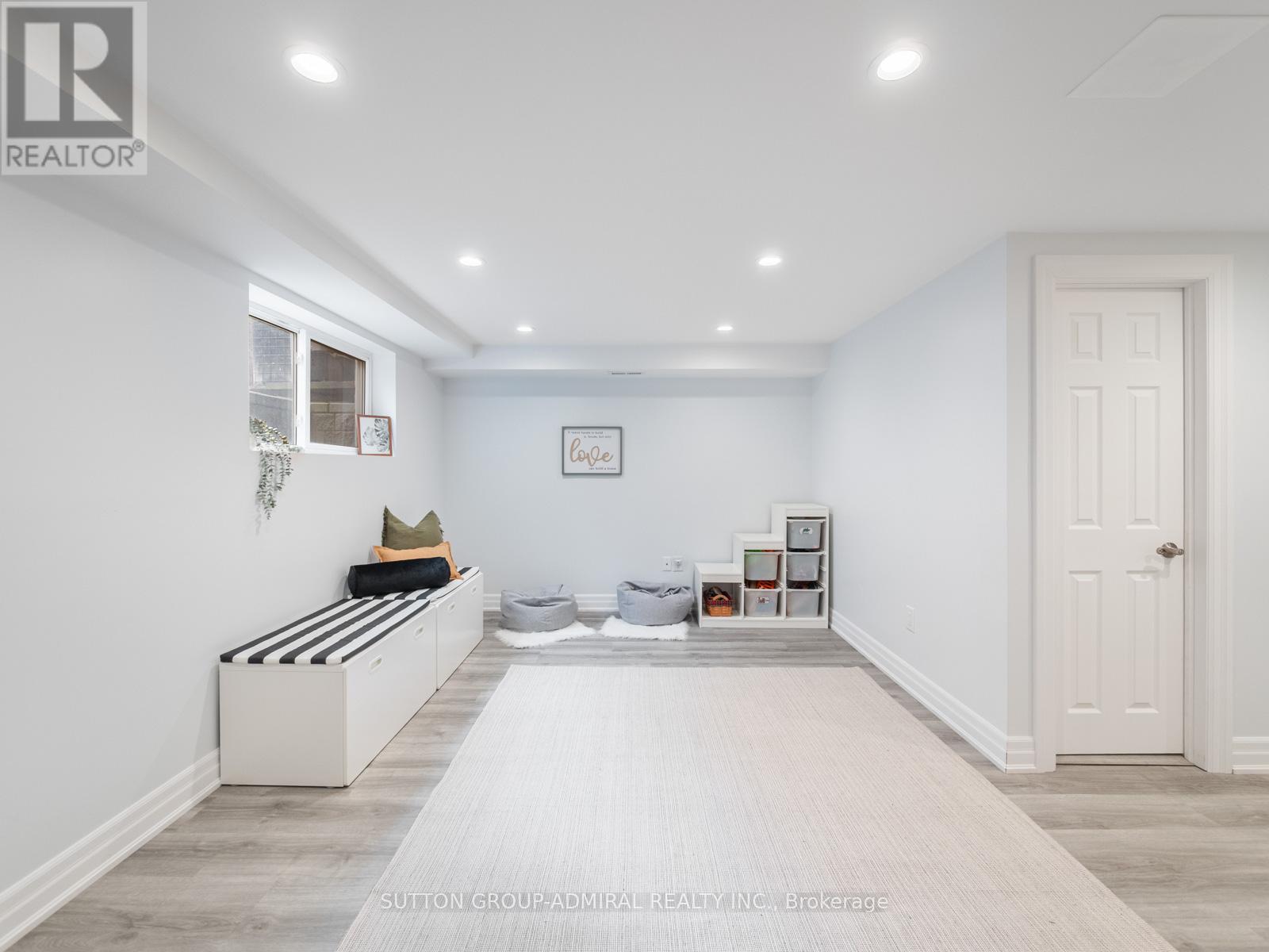 49 - 385 The East Mall, Toronto, Ontario  M9B 6J4 - Photo 26 - W12548172