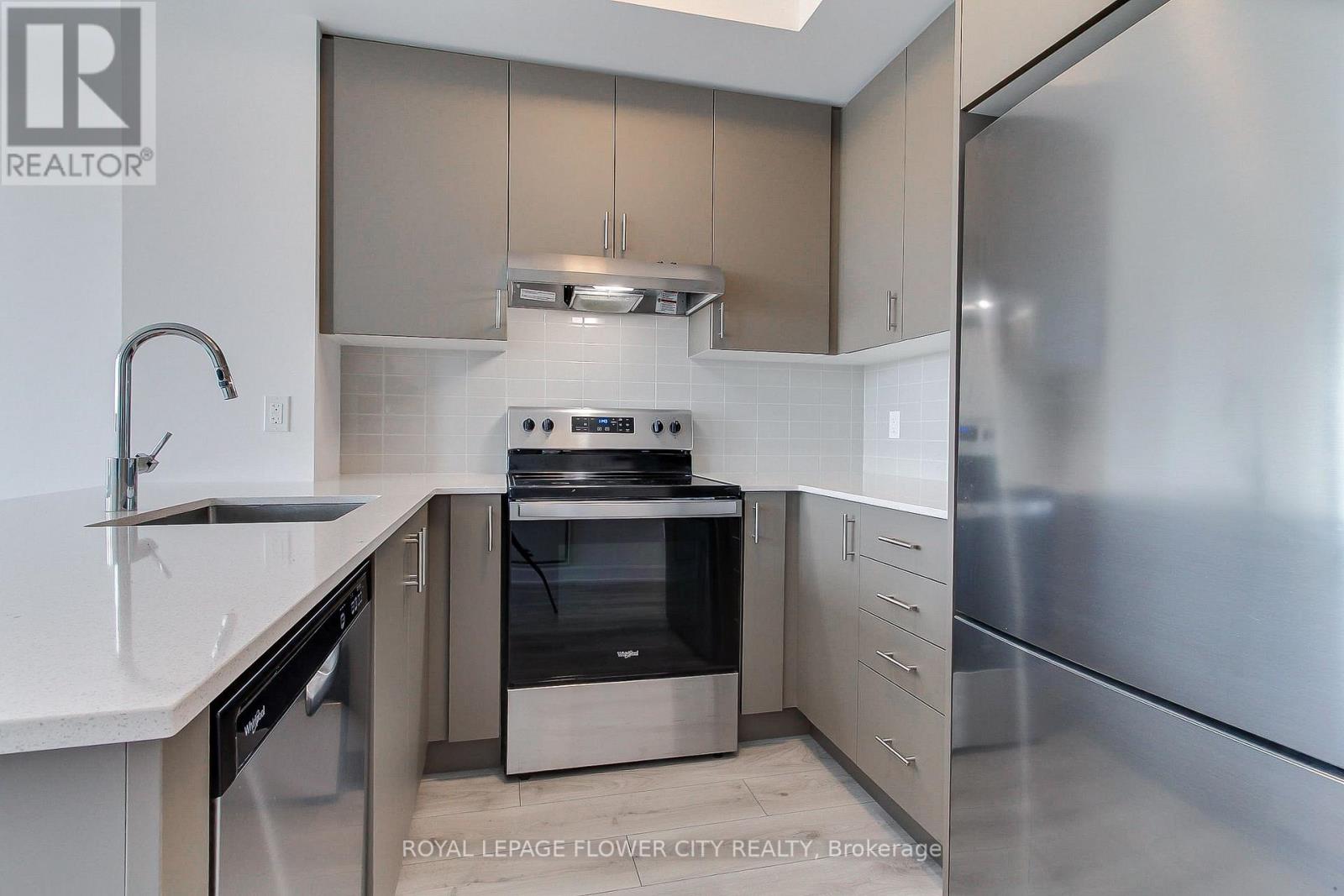 509 - 3240 William Coltson Avenue, Oakville, Ontario  L6H 8C8 - Photo 16 - W12548188