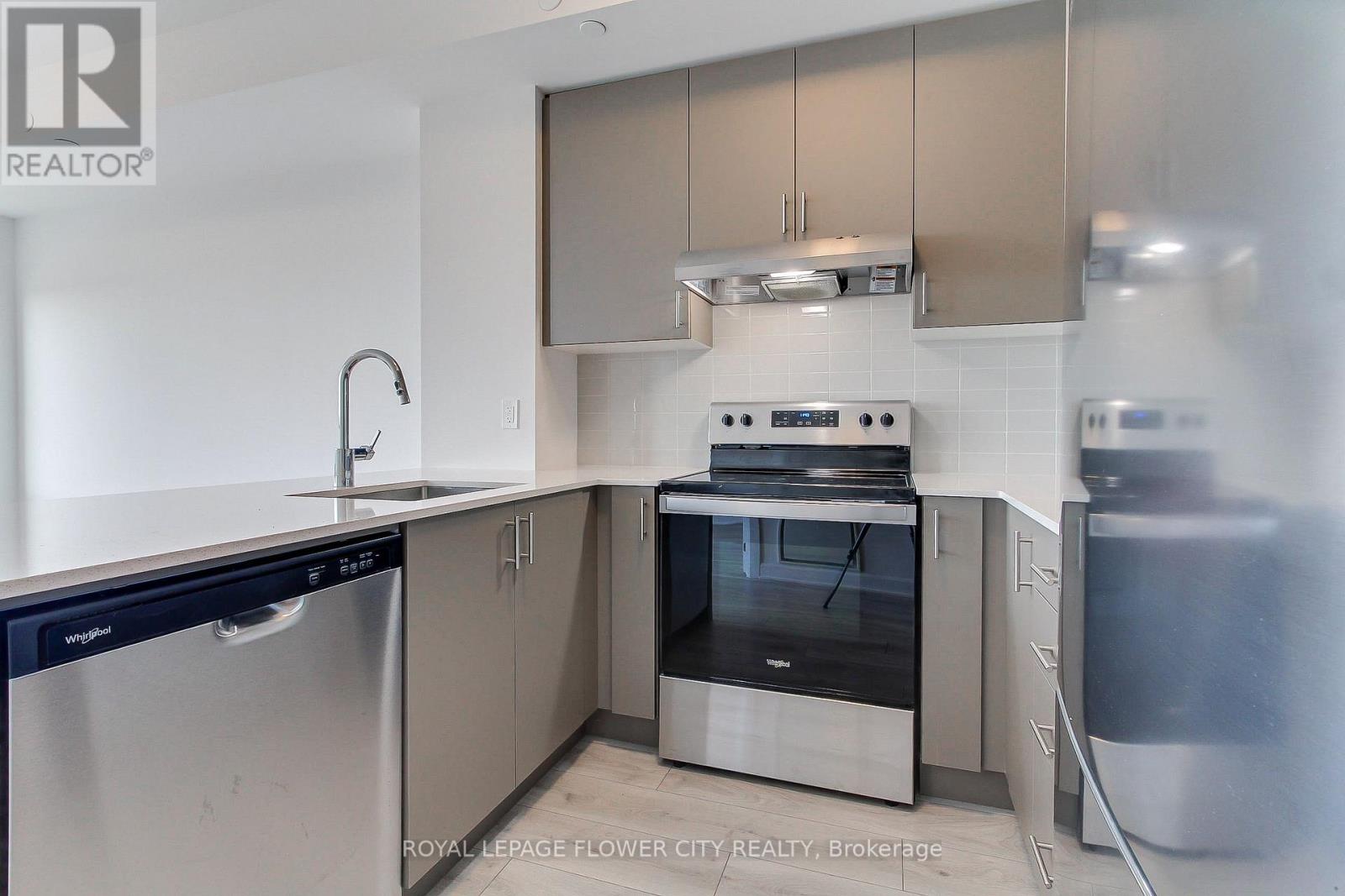 509 - 3240 William Coltson Avenue, Oakville, Ontario  L6H 8C8 - Photo 17 - W12548188