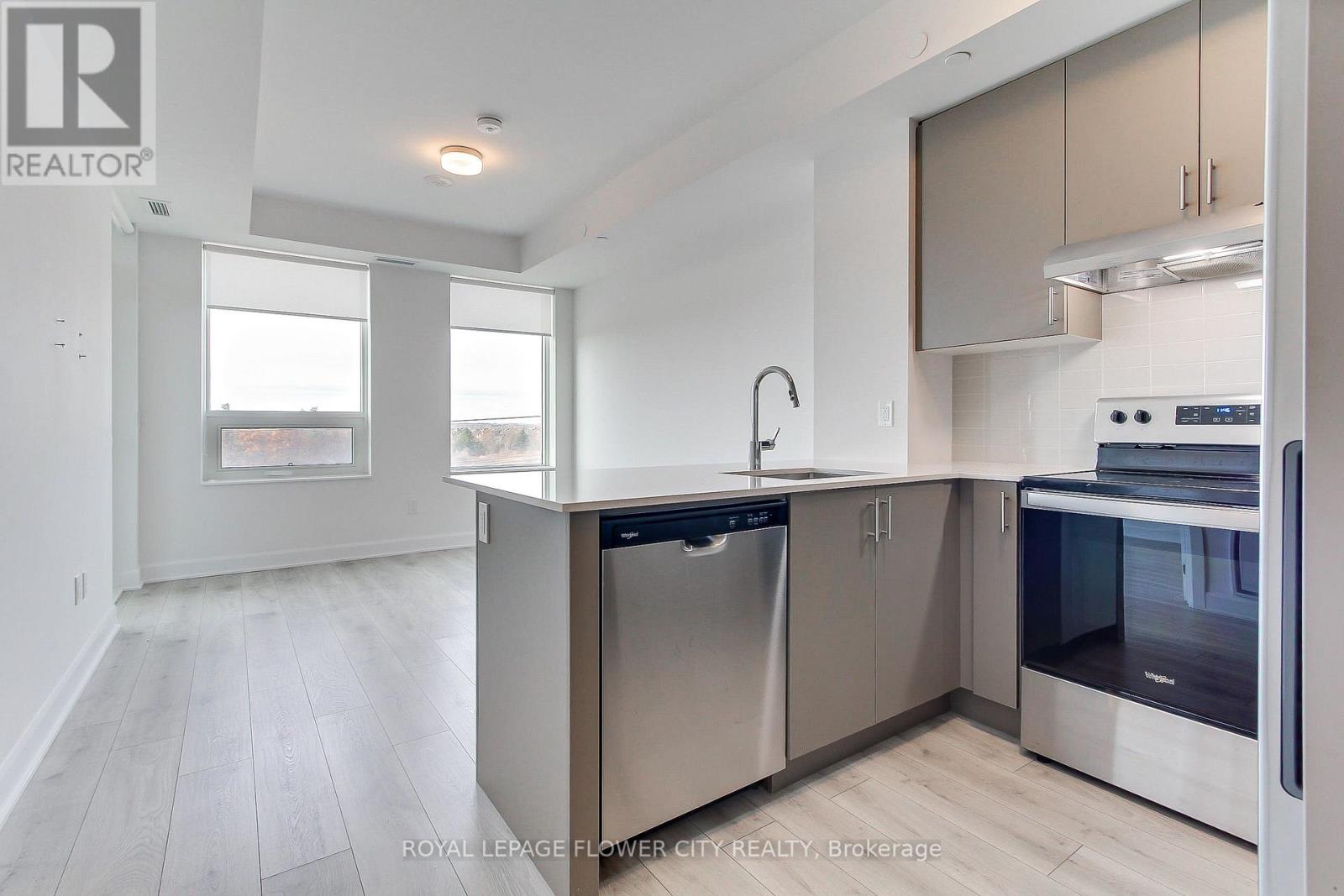 509 - 3240 William Coltson Avenue, Oakville, Ontario  L6H 8C8 - Photo 18 - W12548188