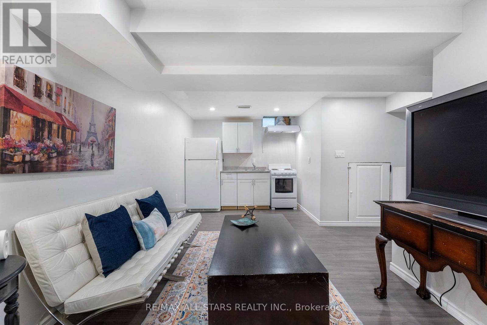 39 Kyle Crescent, Georgina, Ontario  L4P 3P5 - Photo 30 - N12545478