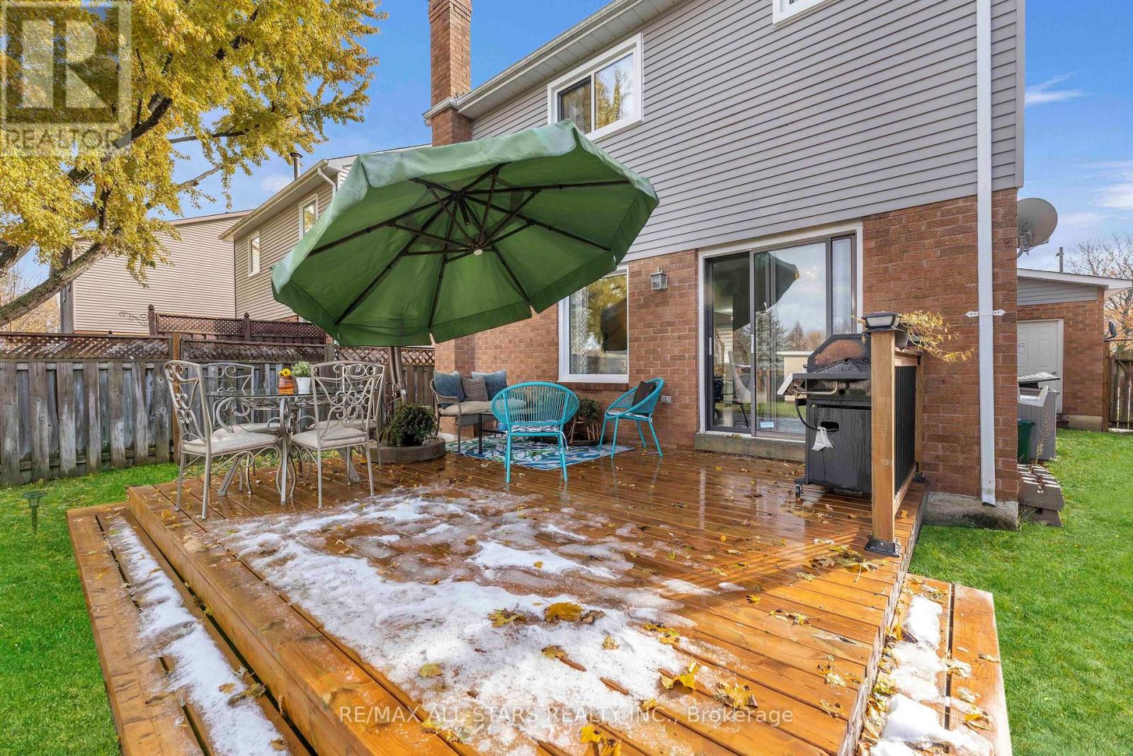 39 Kyle Crescent, Georgina, Ontario  L4P 3P5 - Photo 38 - N12545478