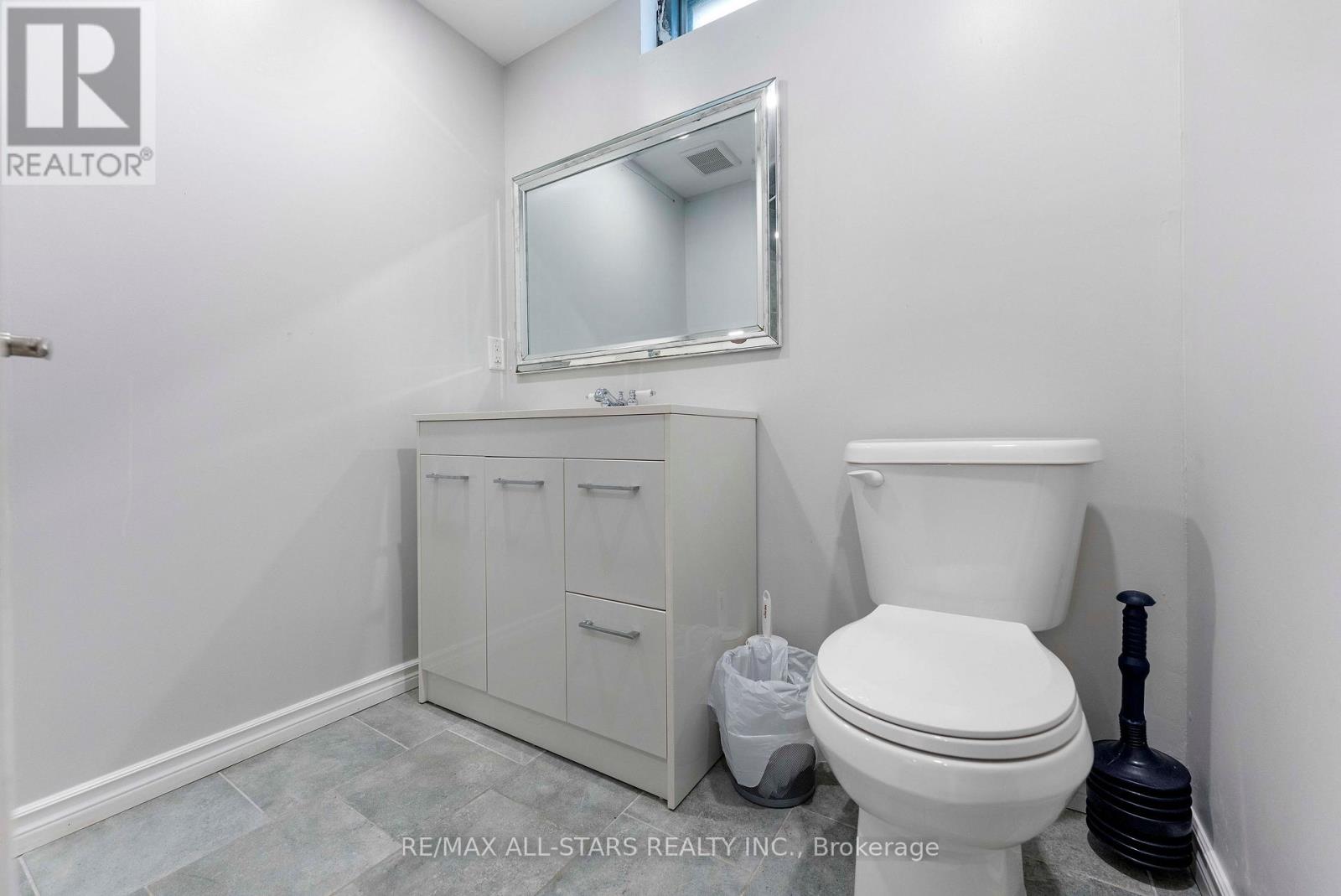 39 Kyle Crescent, Georgina, Ontario  L4P 3P5 - Photo 36 - N12545478