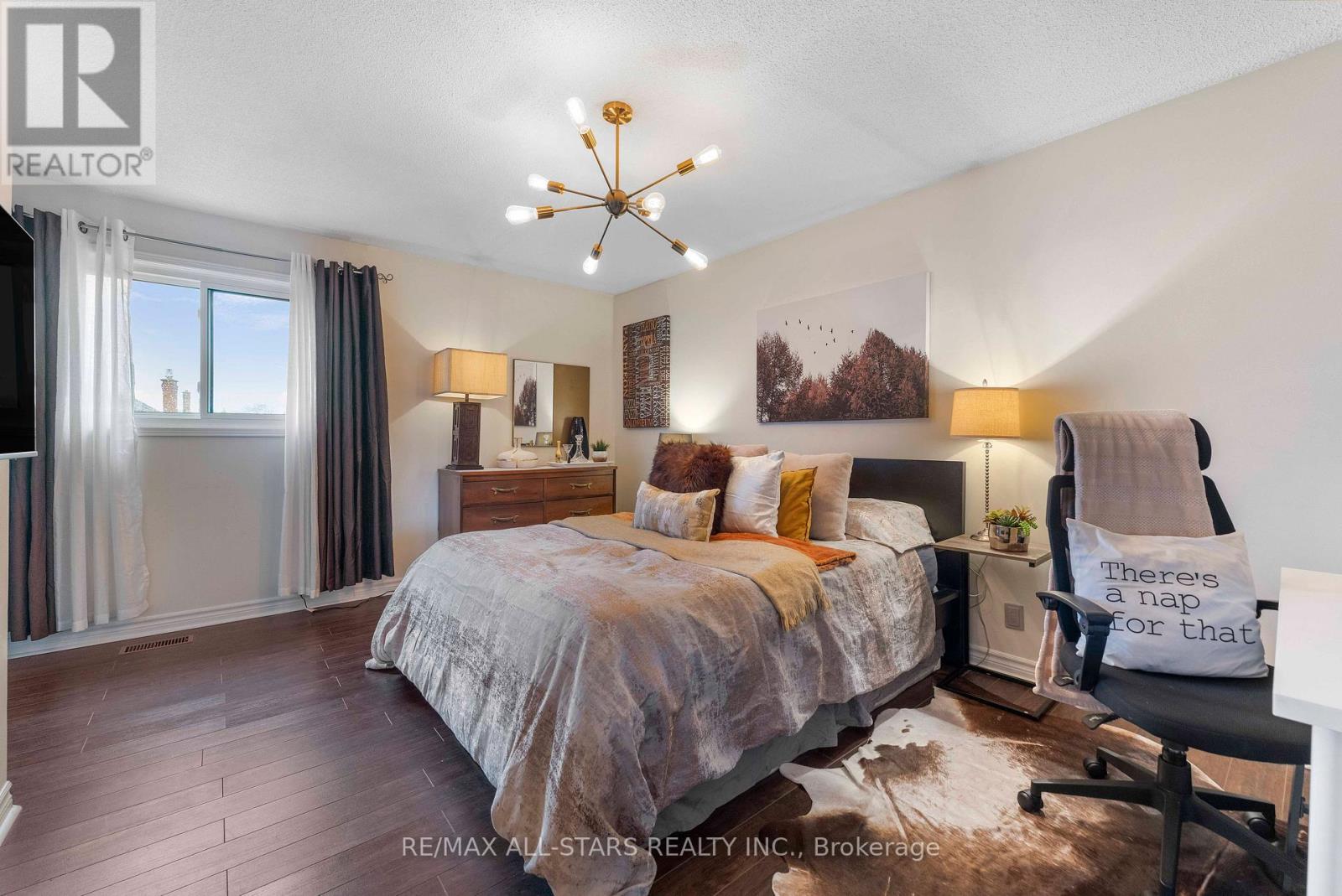 39 Kyle Crescent, Georgina, Ontario  L4P 3P5 - Photo 22 - N12545478