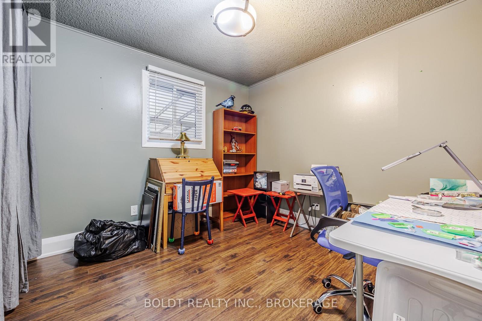 9 Brittany Court, St. Catharines, Ontario L2S 3C3 - Photo 12 - X12548302