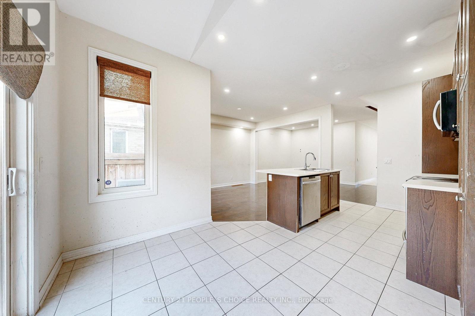 825 Miltonbrook Crescent, Milton, Ontario  L9T 8N3 - Photo 20 - W12548098