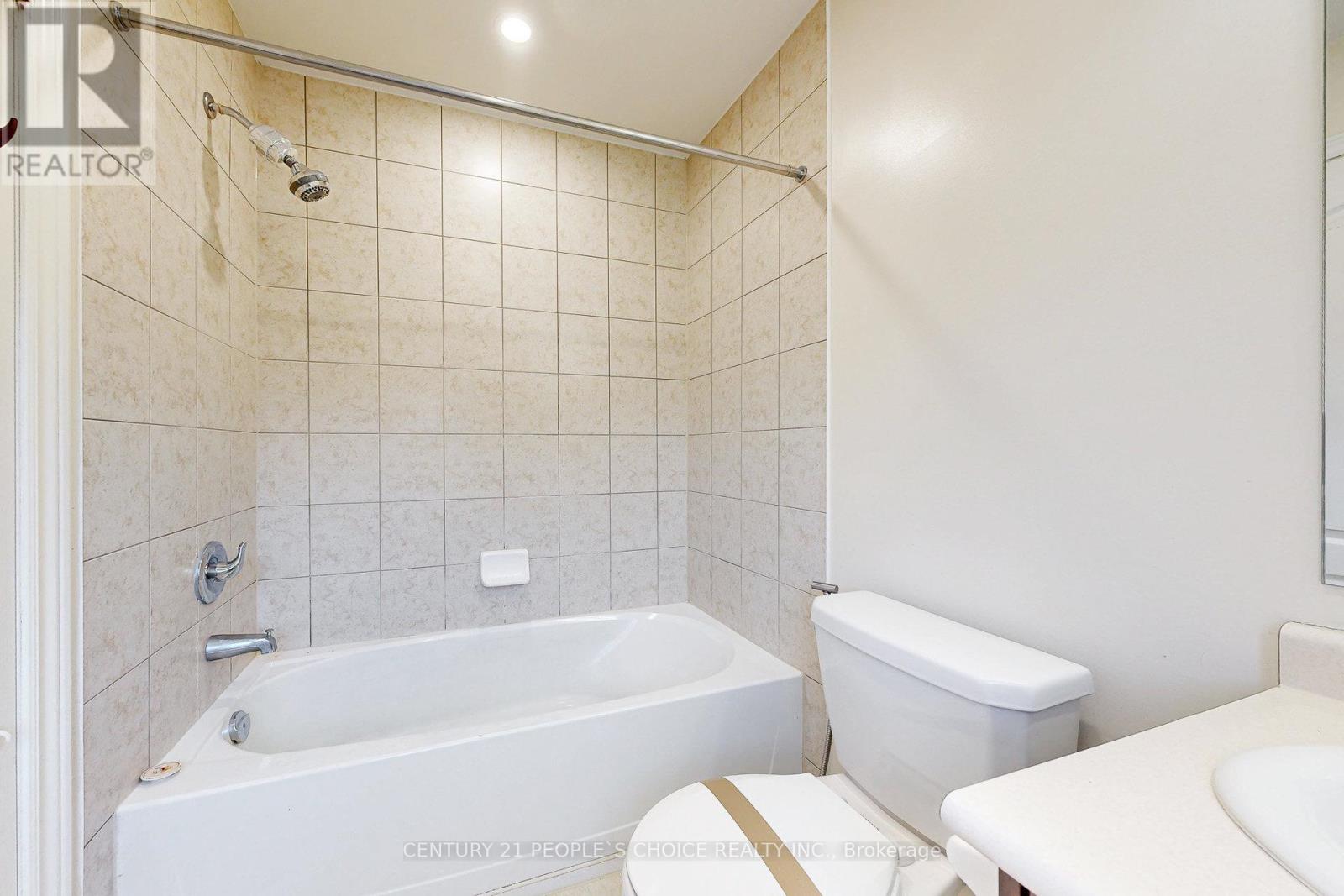 825 Miltonbrook Crescent, Milton, Ontario  L9T 8N3 - Photo 35 - W12548098