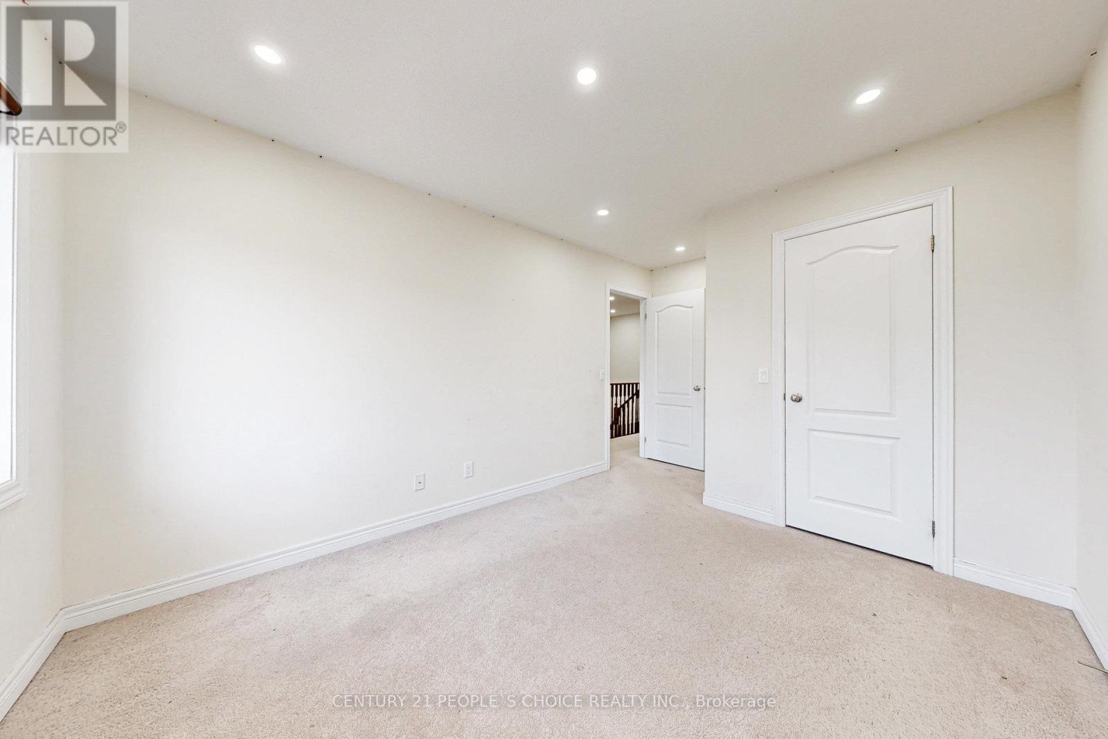 825 Miltonbrook Crescent, Milton, Ontario  L9T 8N3 - Photo 26 - W12548098