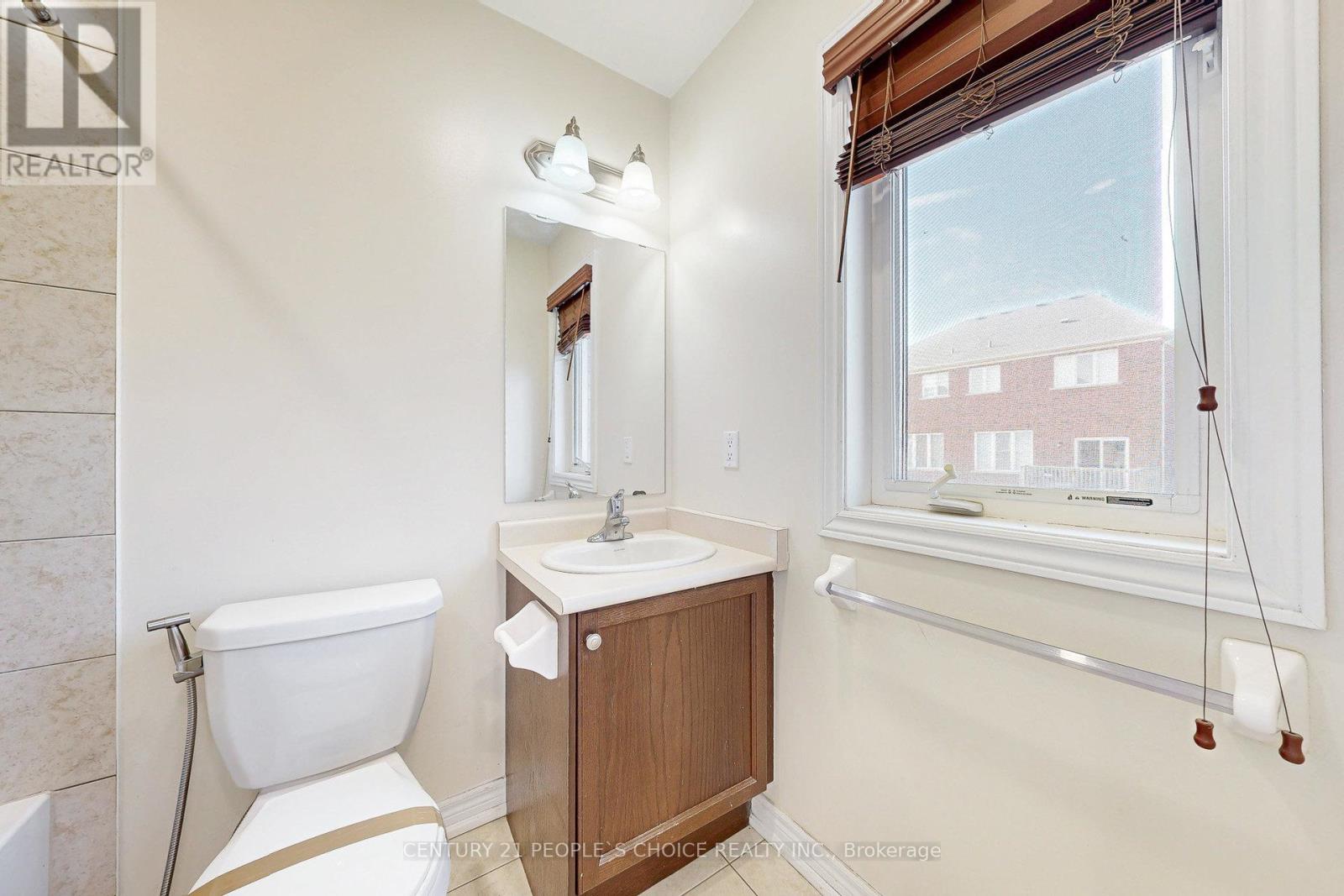 825 Miltonbrook Crescent, Milton, Ontario  L9T 8N3 - Photo 34 - W12548098