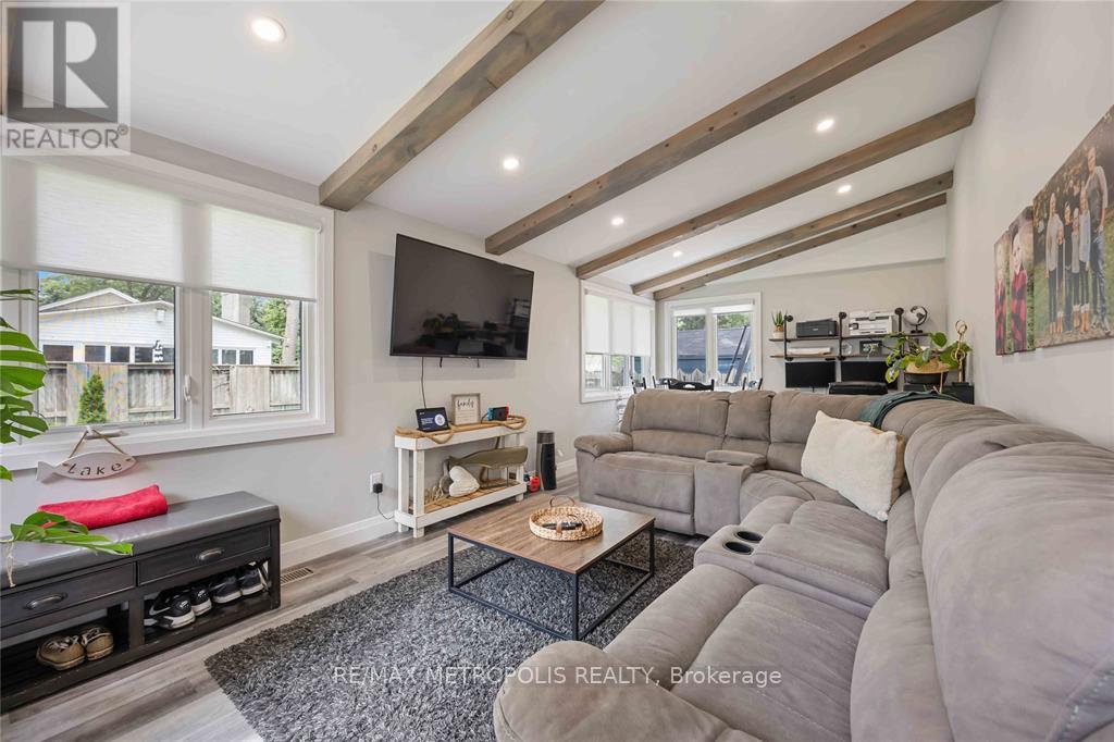 552 Cathcart Boulevard, Sarnia, Ontario N7V 2N2 - Photo 18 - X12548220