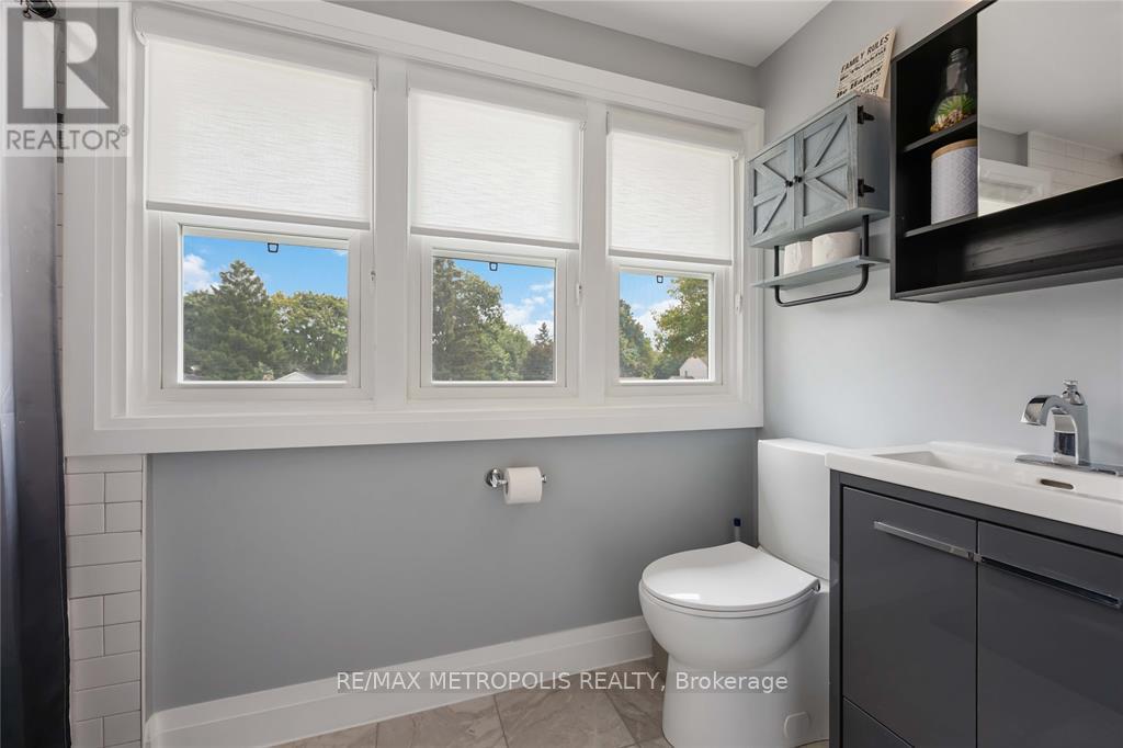 552 Cathcart Boulevard, Sarnia, Ontario N7V 2N2 - Photo 26 - X12548220