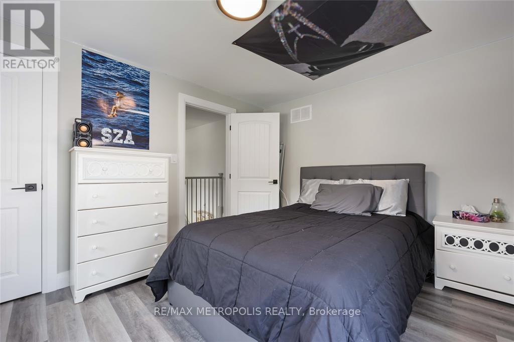 552 Cathcart Boulevard, Sarnia, Ontario N7V 2N2 - Photo 28 - X12548220