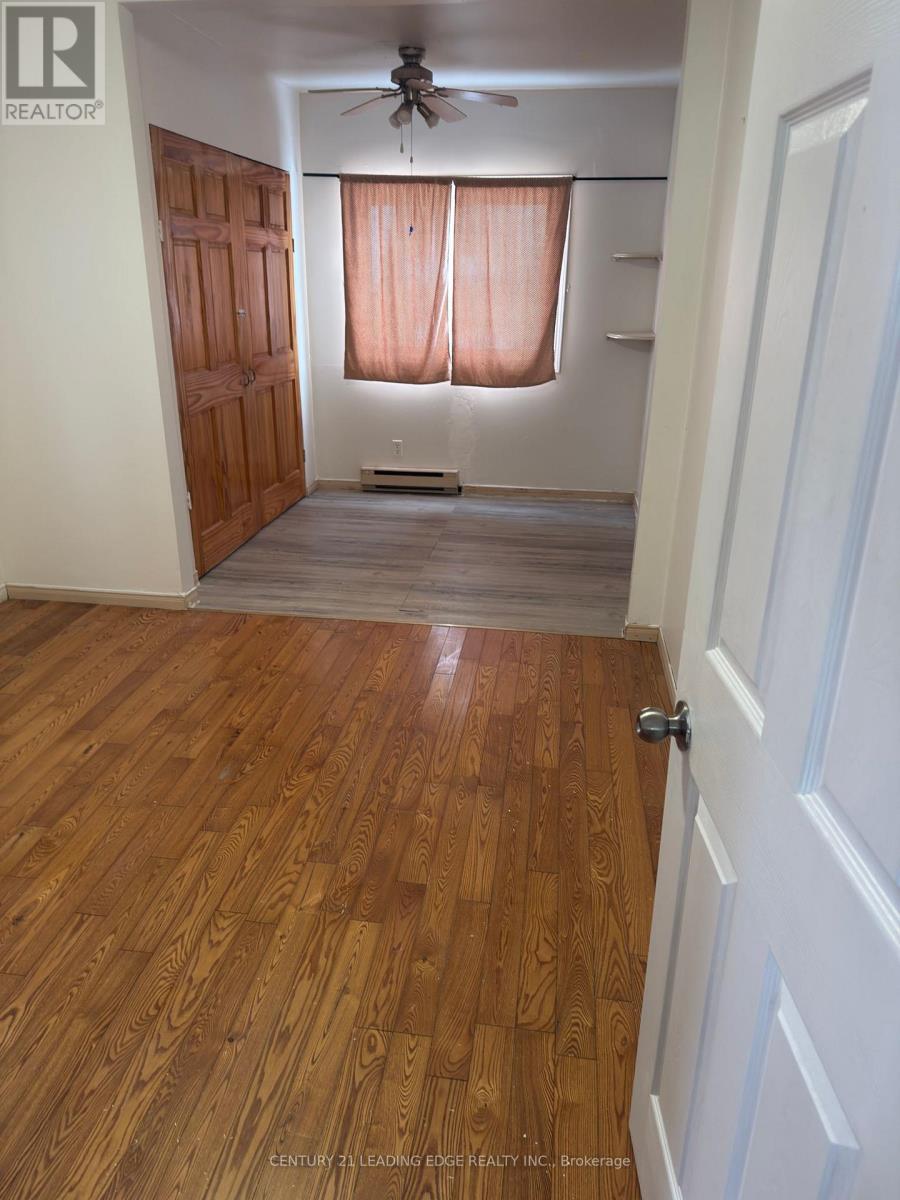 394 Bridge Street E, Belleville, Ontario  K8N 1P8 - Photo 14 - X12548236