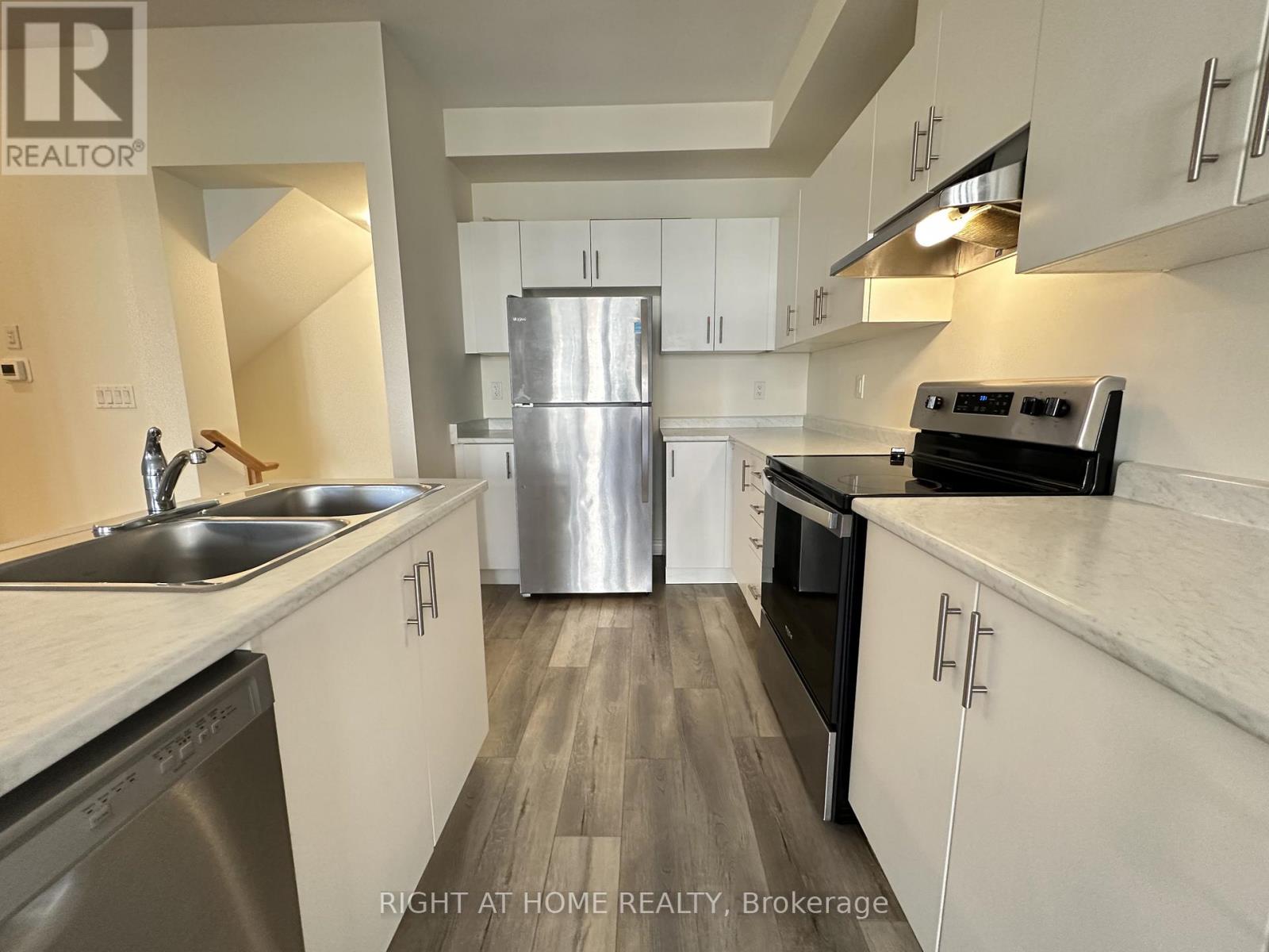 22 - 40 Zinfandel Drive, Hamilton, Ontario  L8E 0L1 - Photo 11 - X12548246