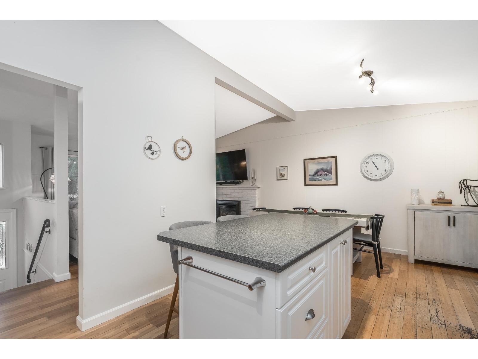 20738 38a Avenue, Langley, British Columbia  V3A 2V4 - Photo 18 - R3067659