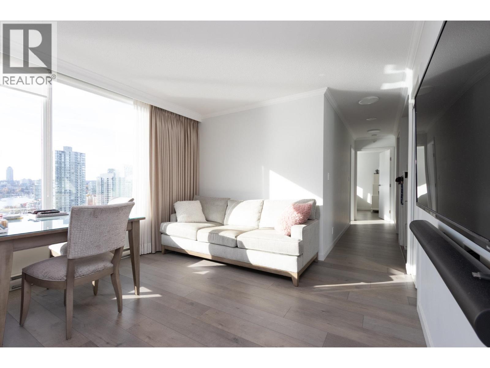 2605 33 Smithe Street, Vancouver, British Columbia  V6B 0B5 - Photo 2 - R3067695