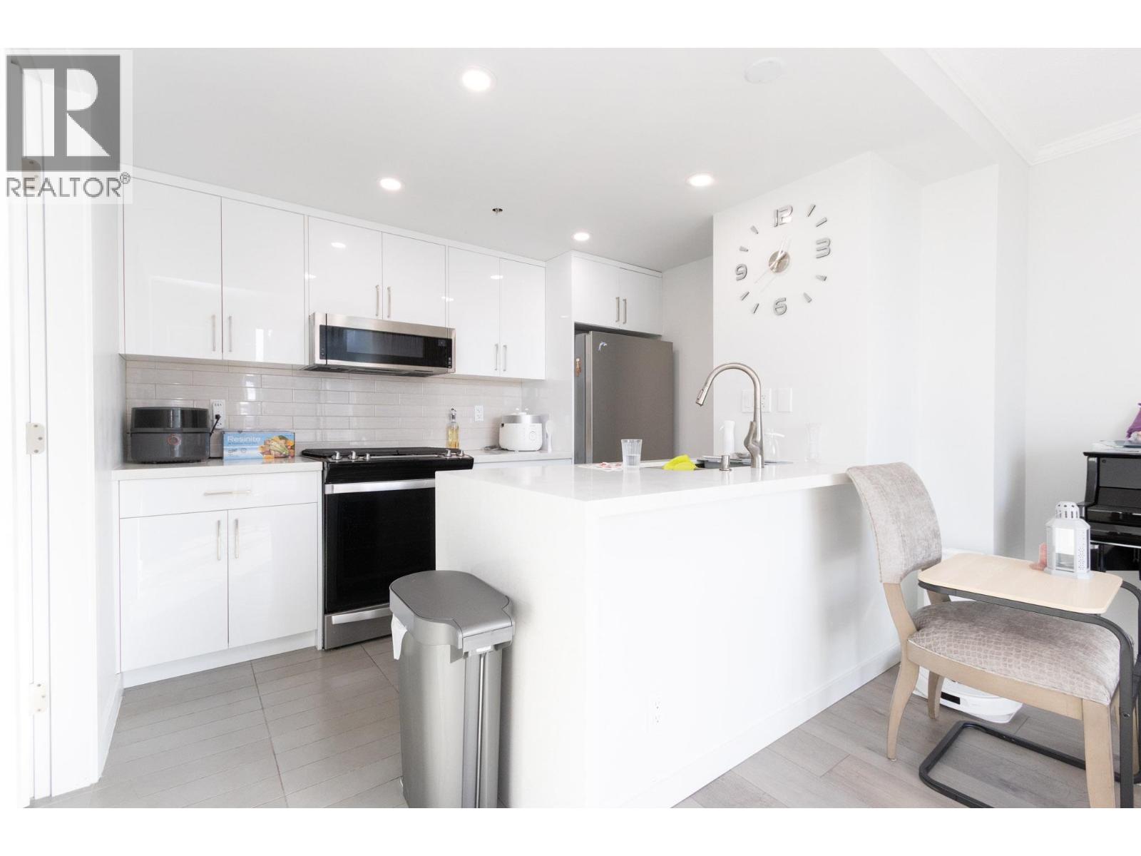 2605 33 Smithe Street, Vancouver, British Columbia  V6B 0B5 - Photo 4 - R3067695