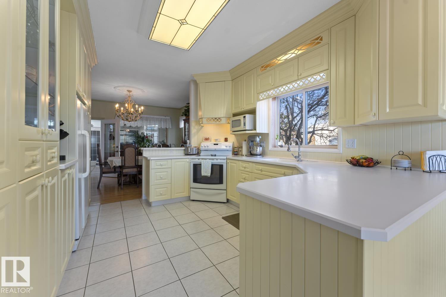 607 Lakeshore Dr, Cold Lake, Alberta  T9M 1A2 - Photo 11 - E4465861