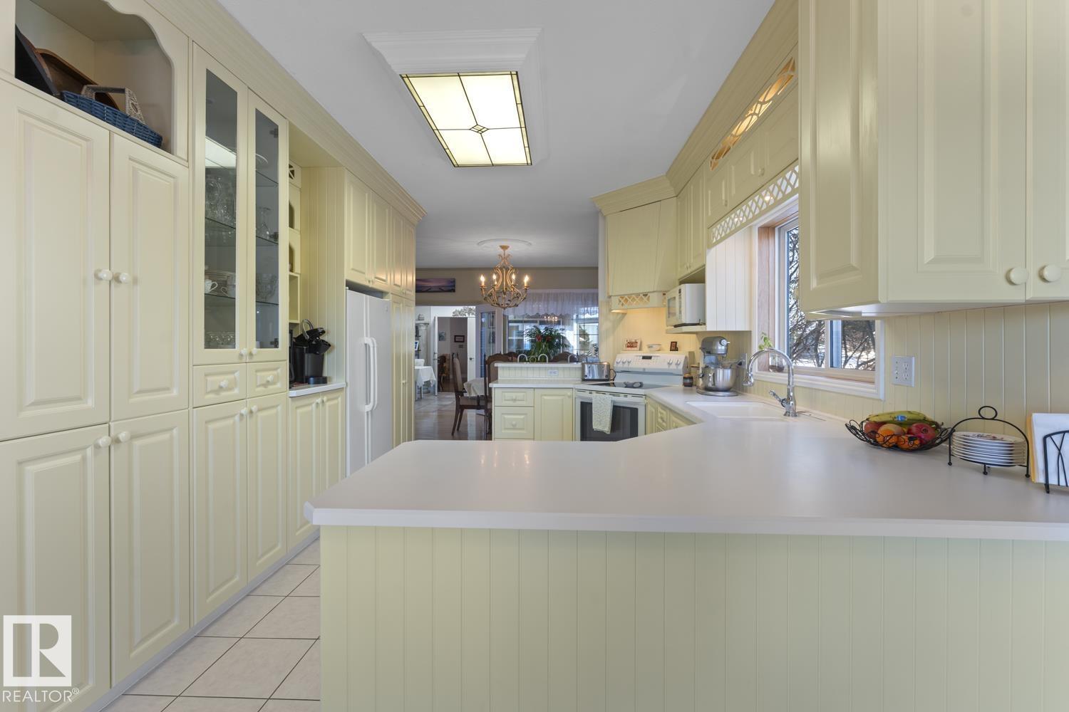 607 Lakeshore Dr, Cold Lake, Alberta  T9M 1A2 - Photo 9 - E4465861