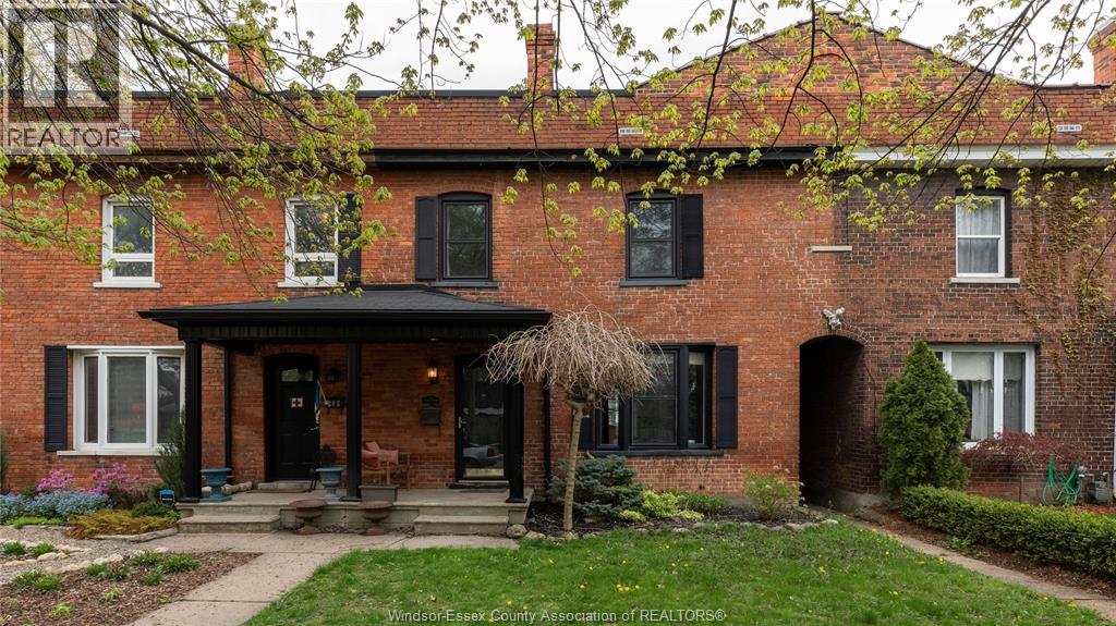 MLS# 25028887: 952 Monmouth, Windsor, Canada