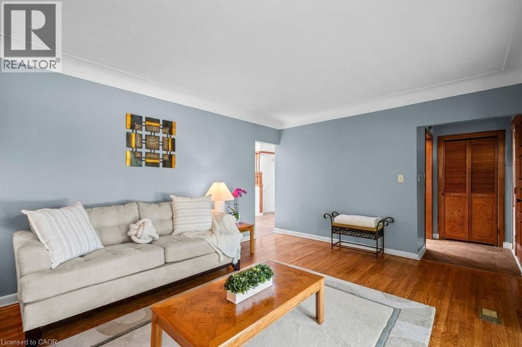 109 West 31st Street, Hamilton, Ontario  L9C 5E8 - Photo 9 - 40788528