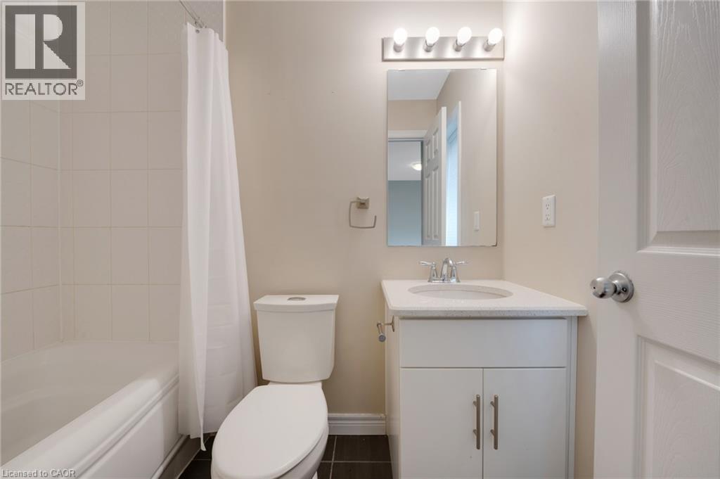 70 Willowrun Drive Unit# E7, Kitchener, Ontario N2A 0J3 - Photo 38 - 40788443