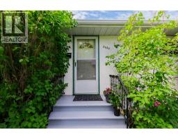 2623 Glencastle Street SW Glendale