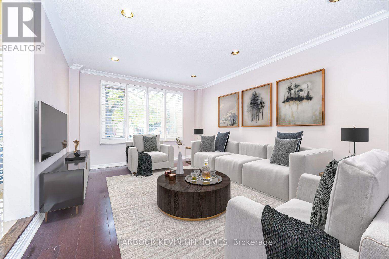 25 Pearl Gate Court, Richmond Hill, Ontario  L4B 2R2 - Photo 13 - N12472194