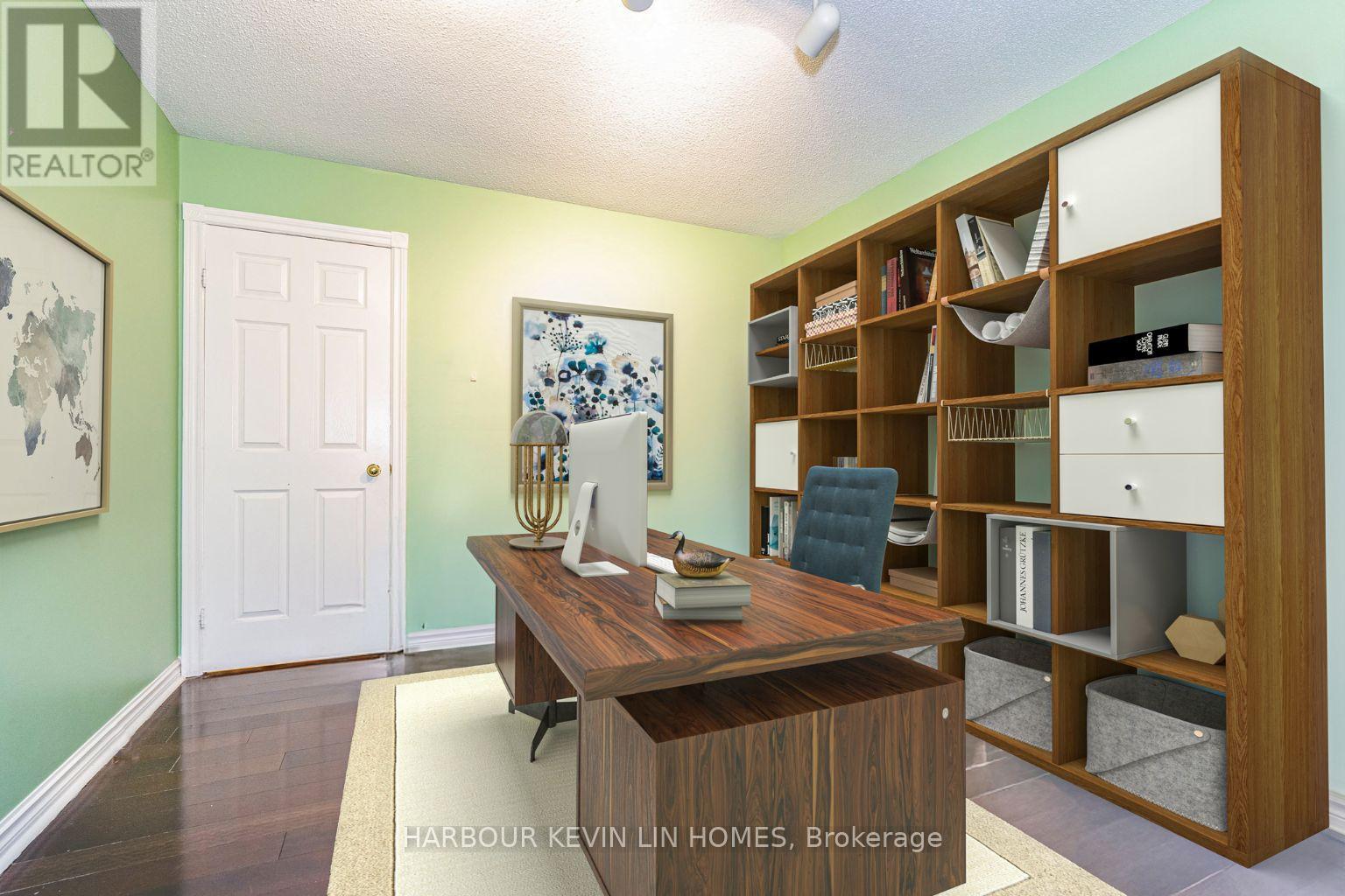 25 Pearl Gate Court, Richmond Hill, Ontario  L4B 2R2 - Photo 23 - N12472194