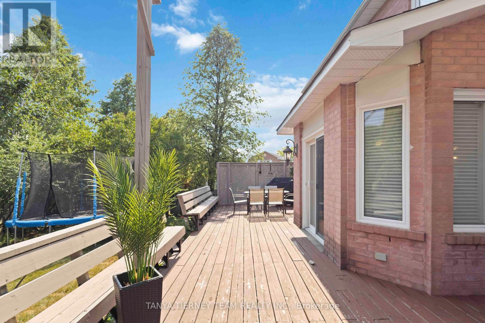 46 Foster Crescent, Whitby, Ontario  L1R 1B9 - Photo 46 - E12548248