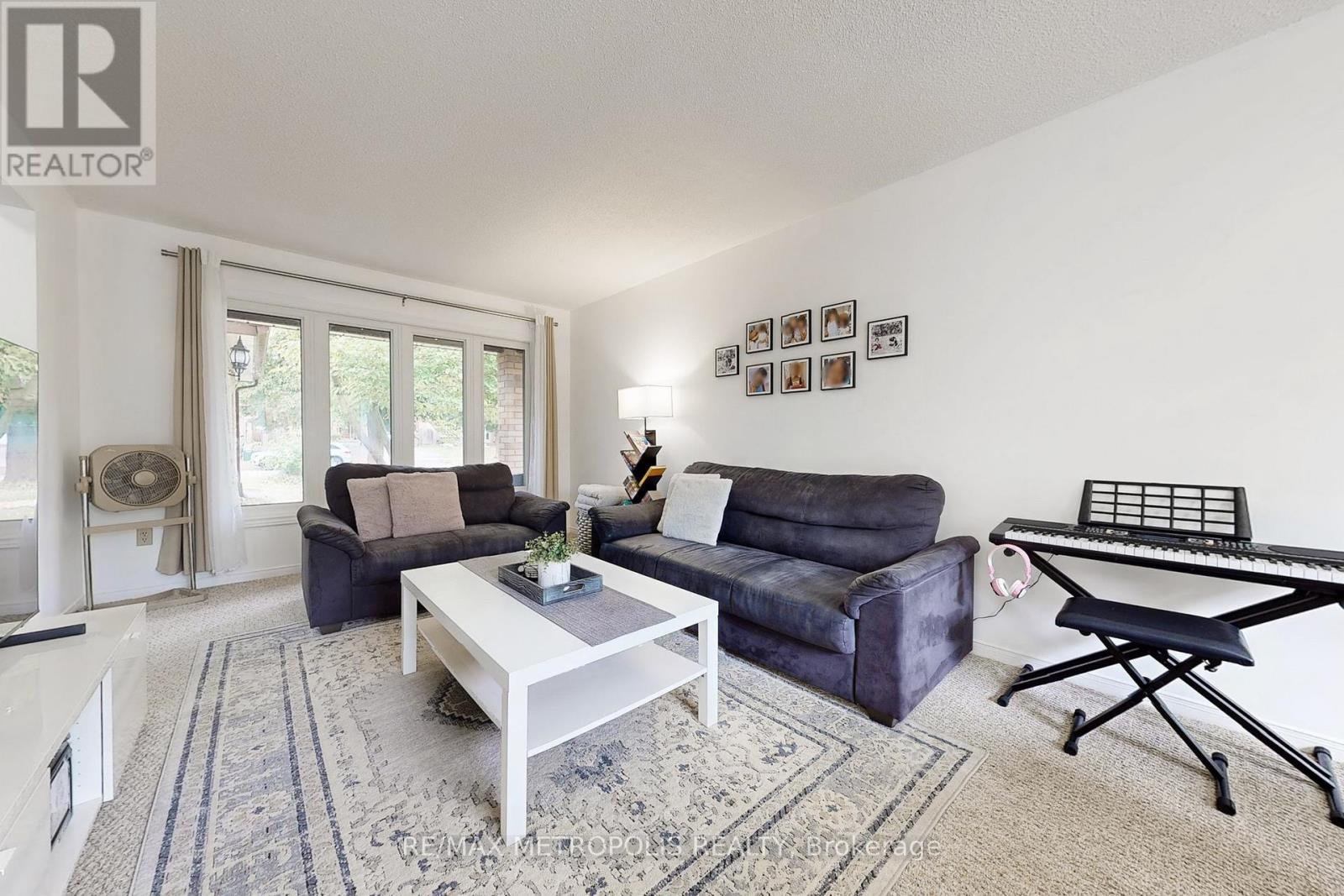 55 GARDEN DRIVE, Barrie, Ontario