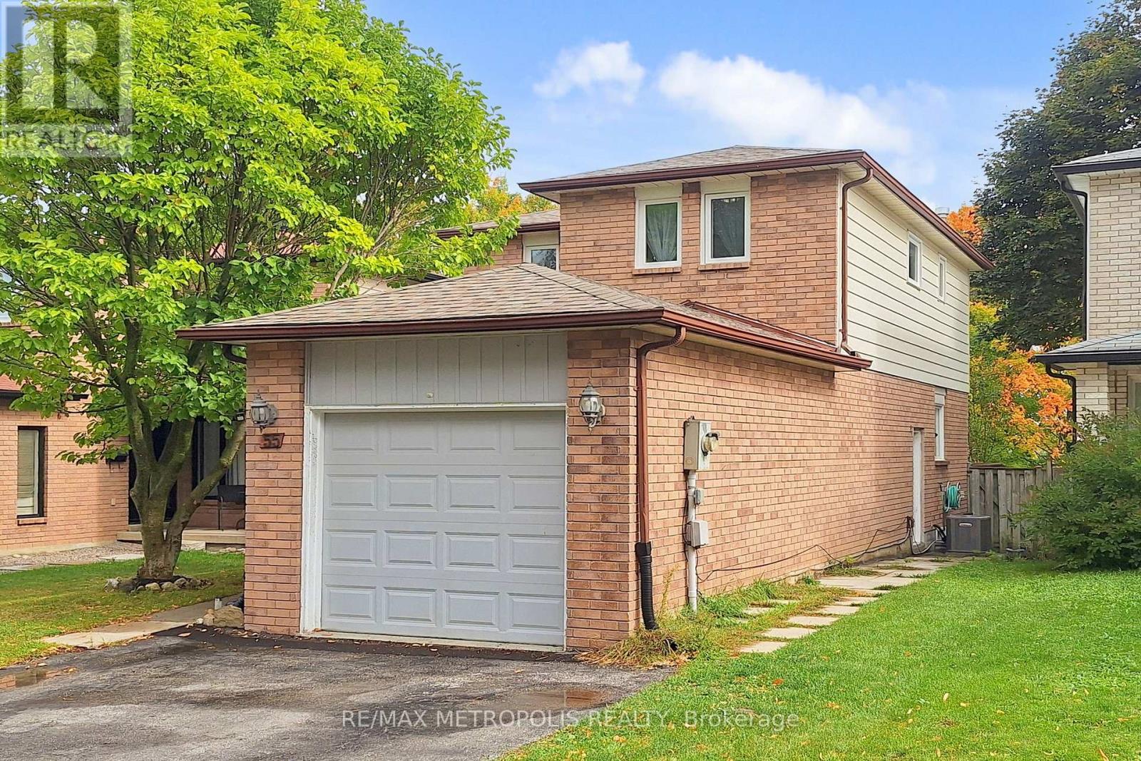 55 Garden Drive, Barrie, Ontario  L4N 5T8 - Photo 13 - S12548284